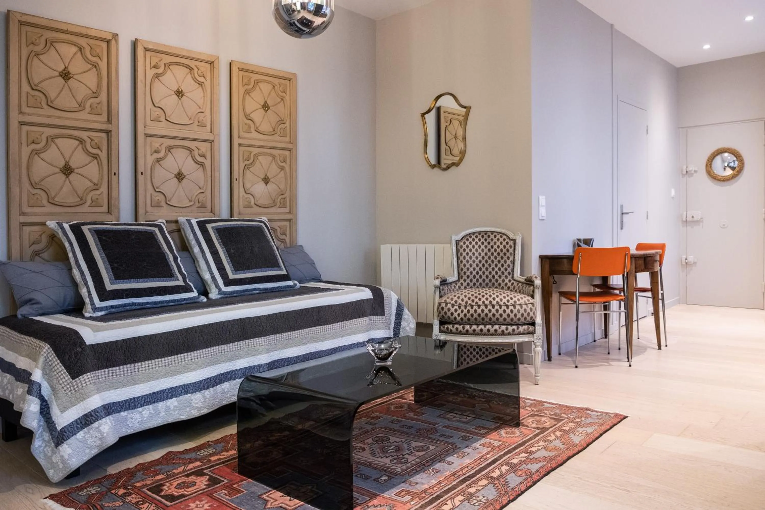 Living room in MHL - Maison Hotel Lyon