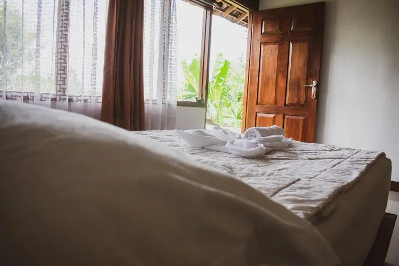 Bed in Taman Dolan Home & Resort