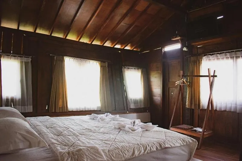 Bed in Taman Dolan Home & Resort