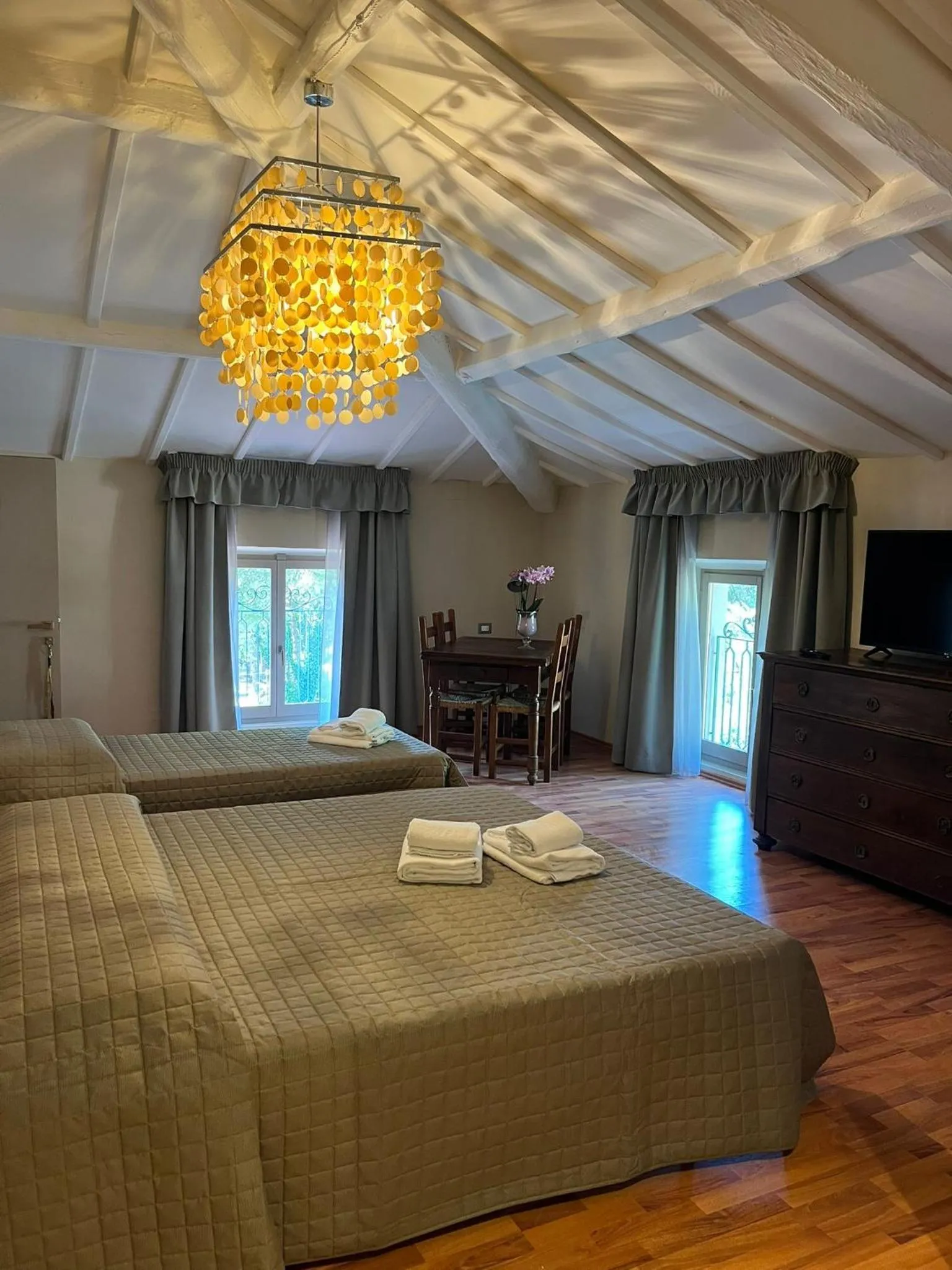 Photo of the whole room, Bed in Hotel Villa dei Pini