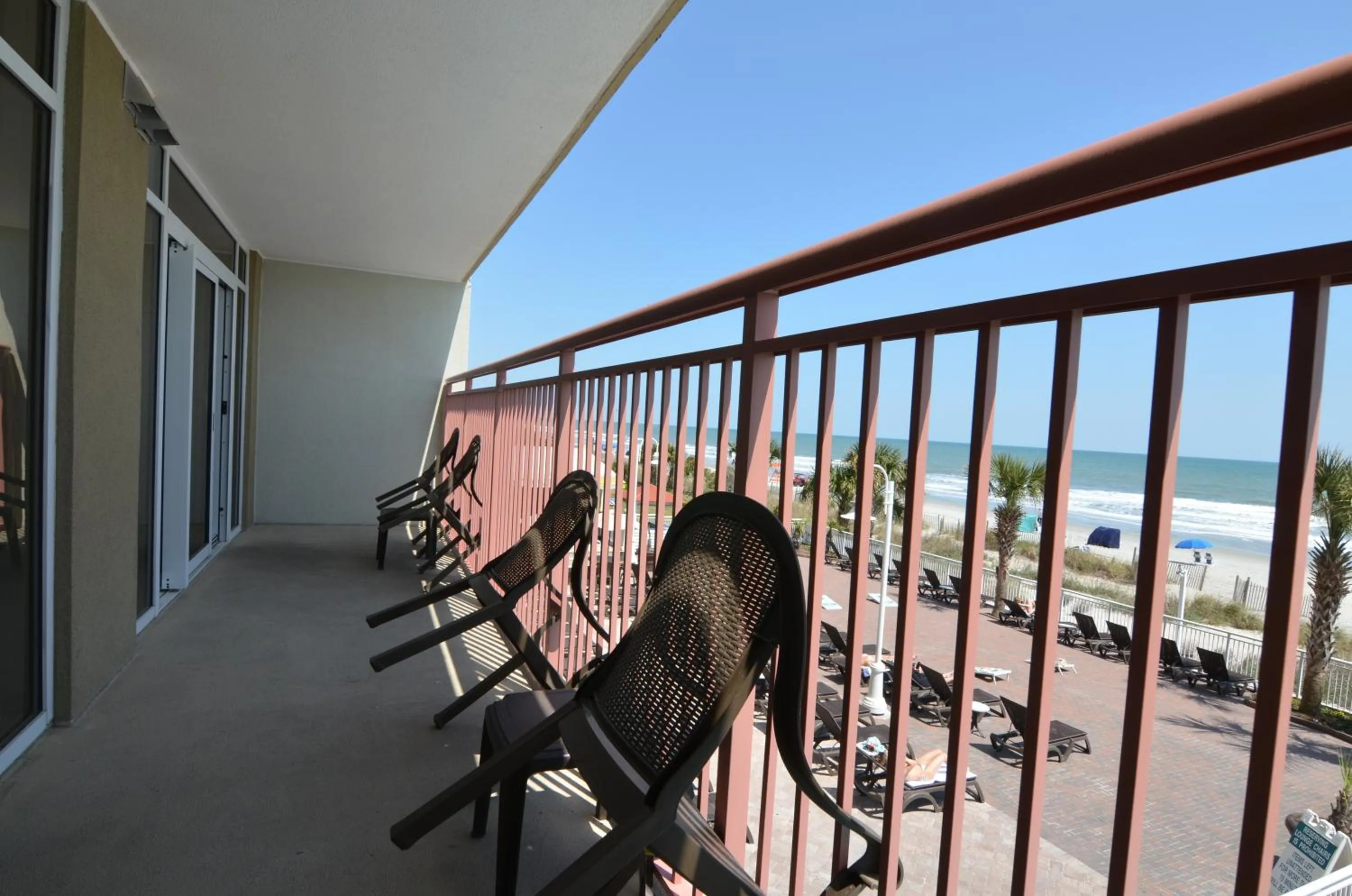 Property building in A Piece of Paradise, Newly Renovated