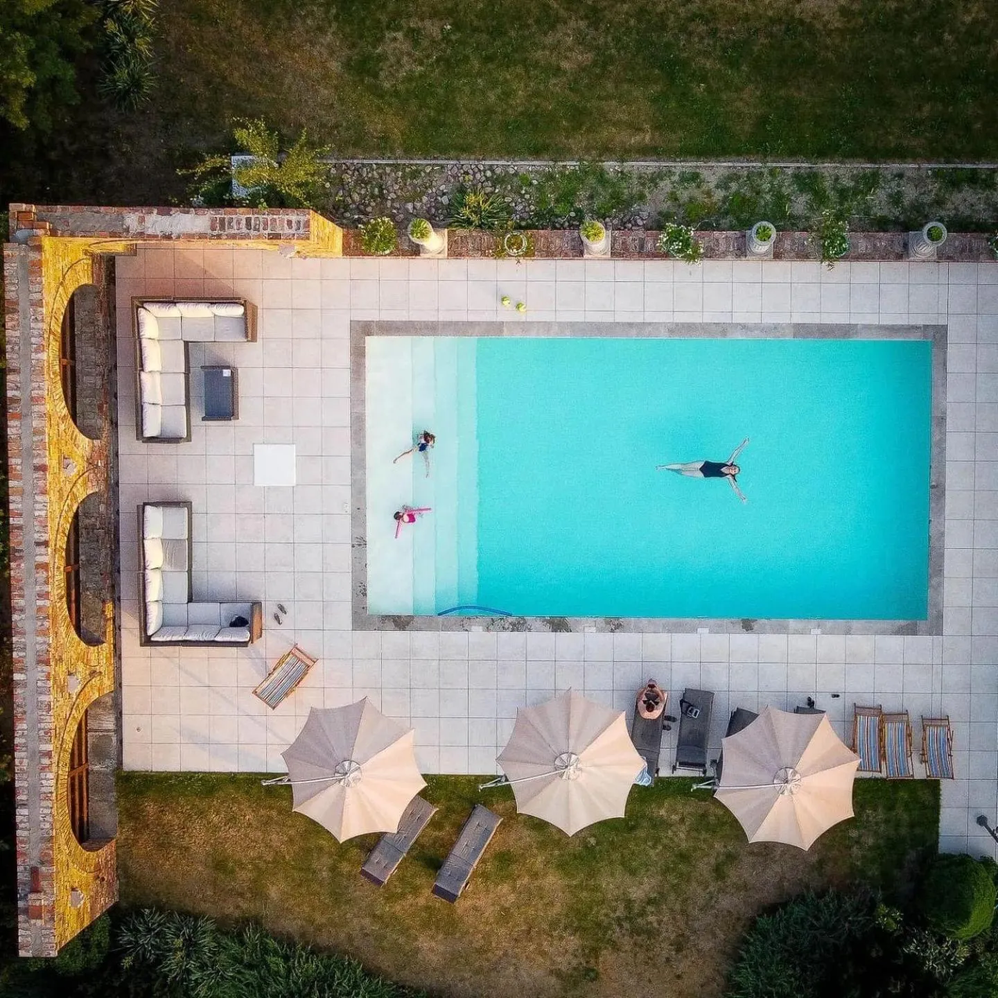 Day in Żabi Dwór - HOTEL - RESTAURACJA - SPA
