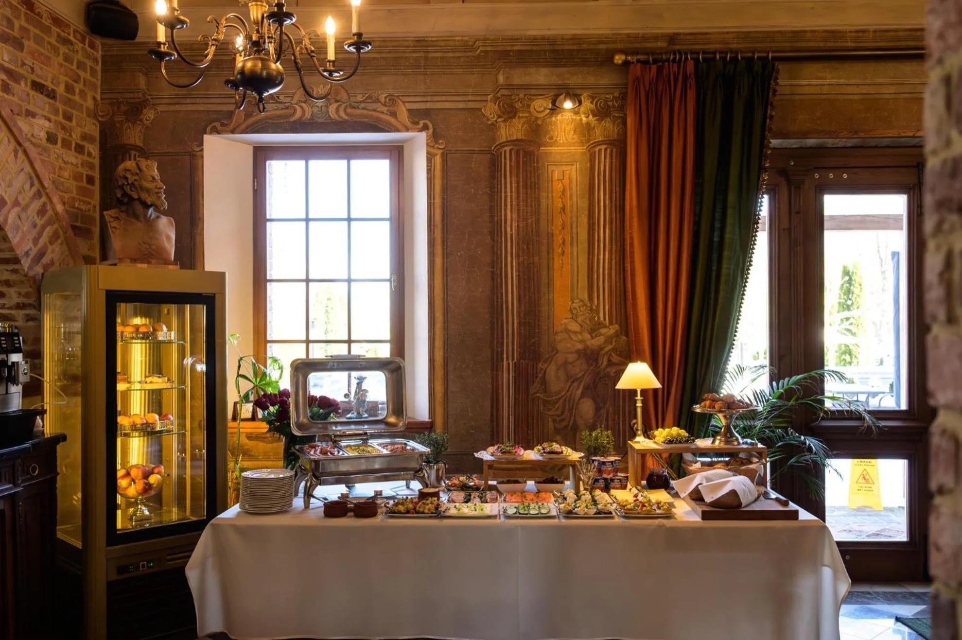 Food and drinks in Żabi Dwór - HOTEL - RESTAURACJA - SPA