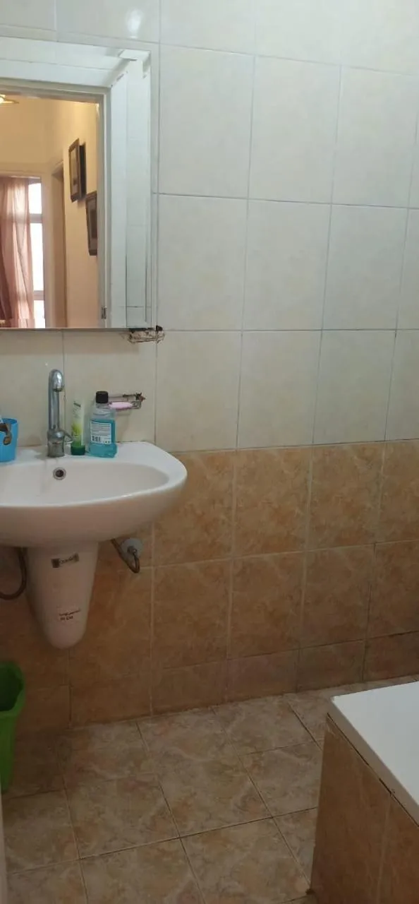 Flat in Royal Plaza Alexandria in front of El Montazah garden