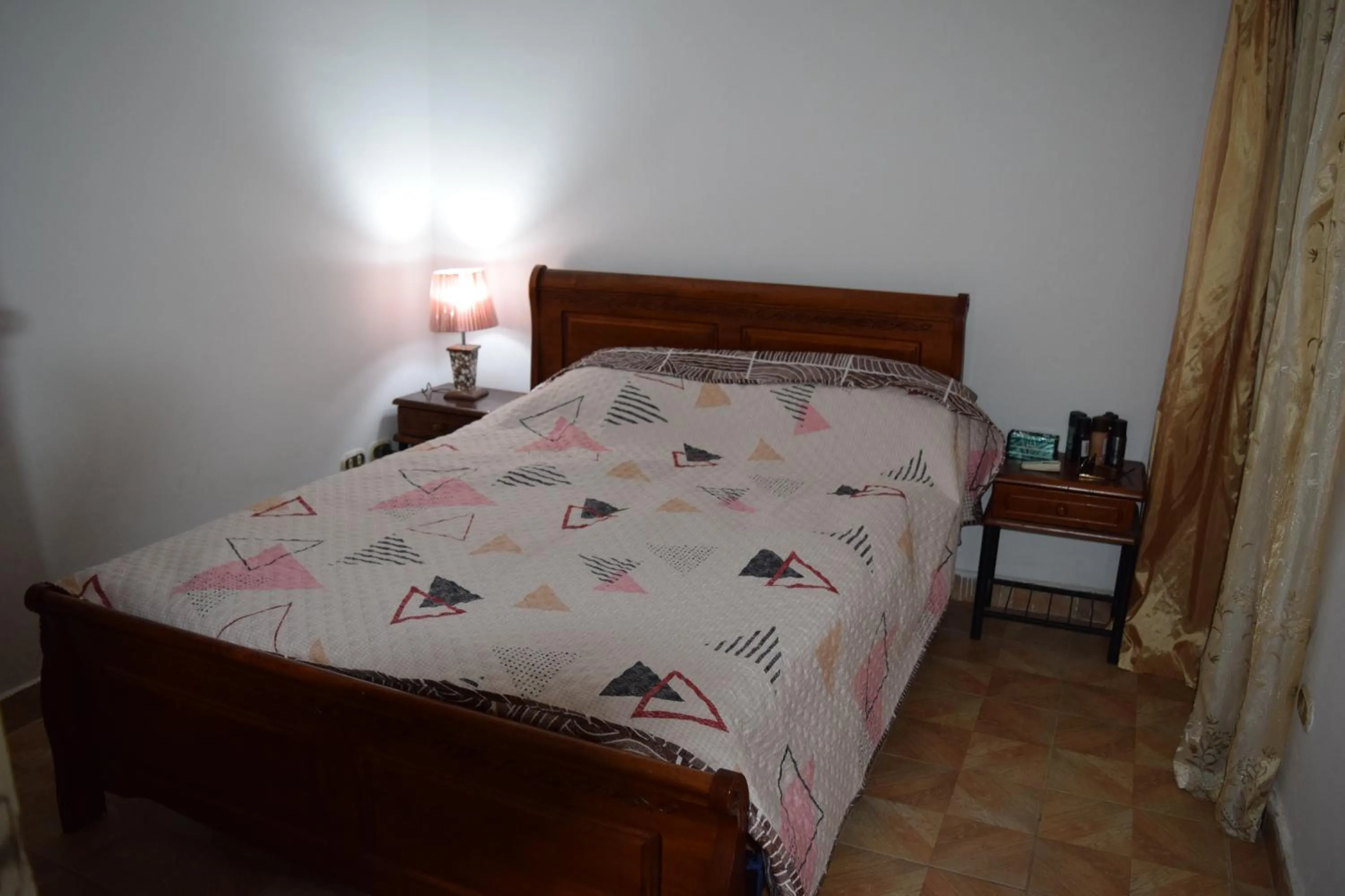 Bed in Flat in Royal Plaza Alexandria in front of El Montazah garden