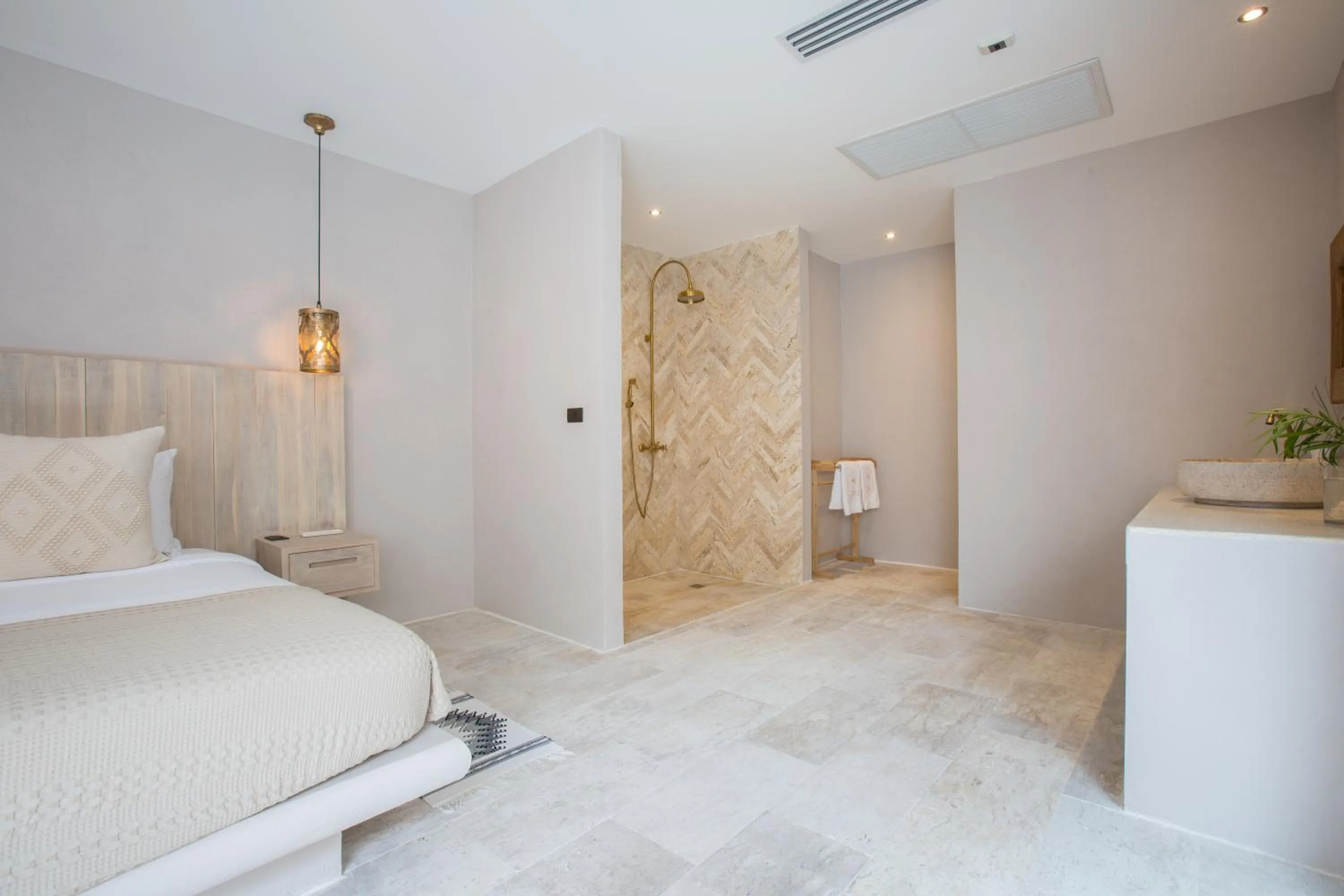 Photo of the whole room, Bed in Cielo Boutique Hotel & Spa Samui