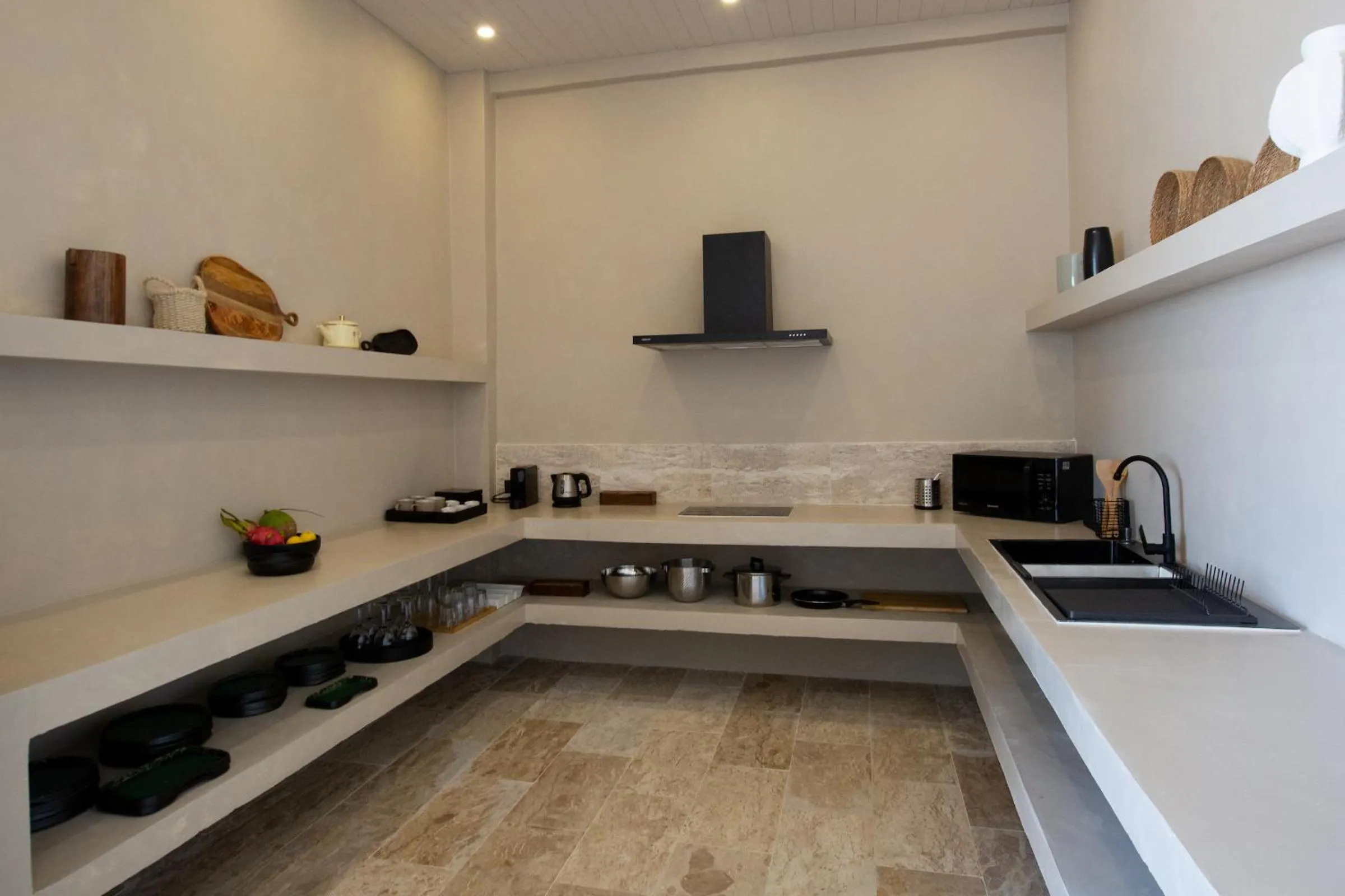 Kitchen or kitchenette in Cielo Boutique Hotel & Spa Samui