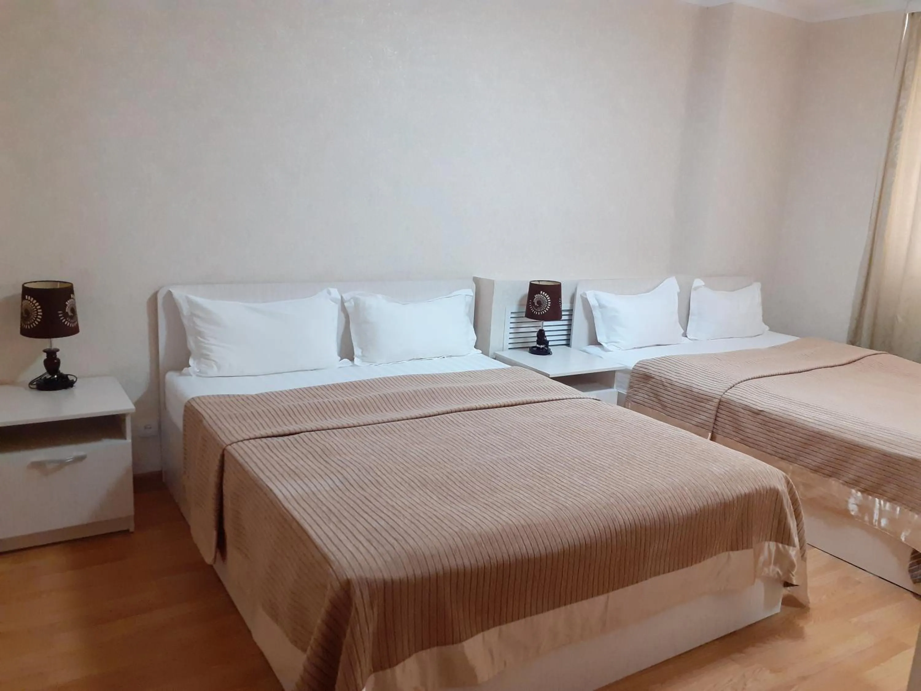 Photo of the whole room, Bed in City Hotel