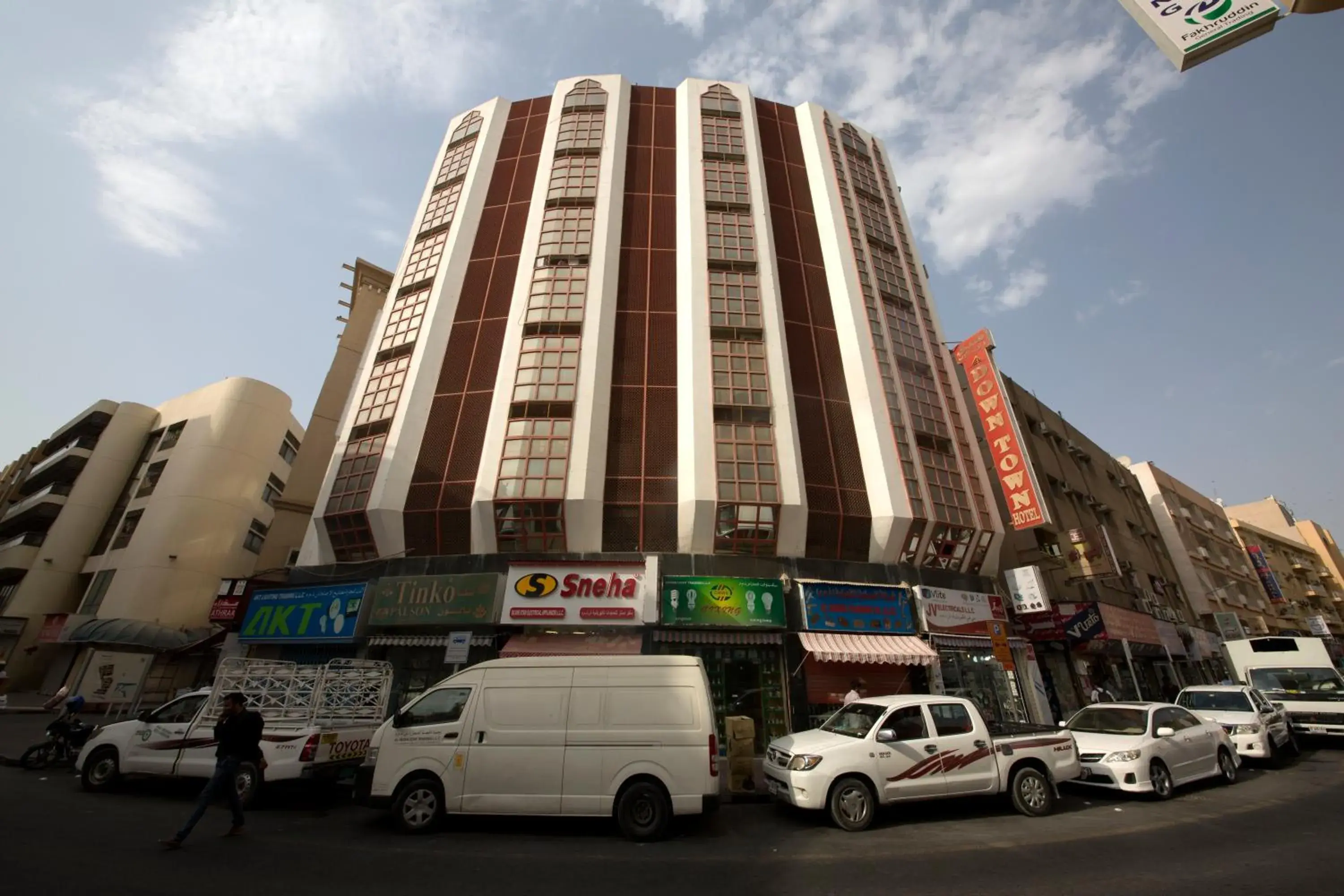 Property building in Downtown Hotel Property building in Downtown Hotel