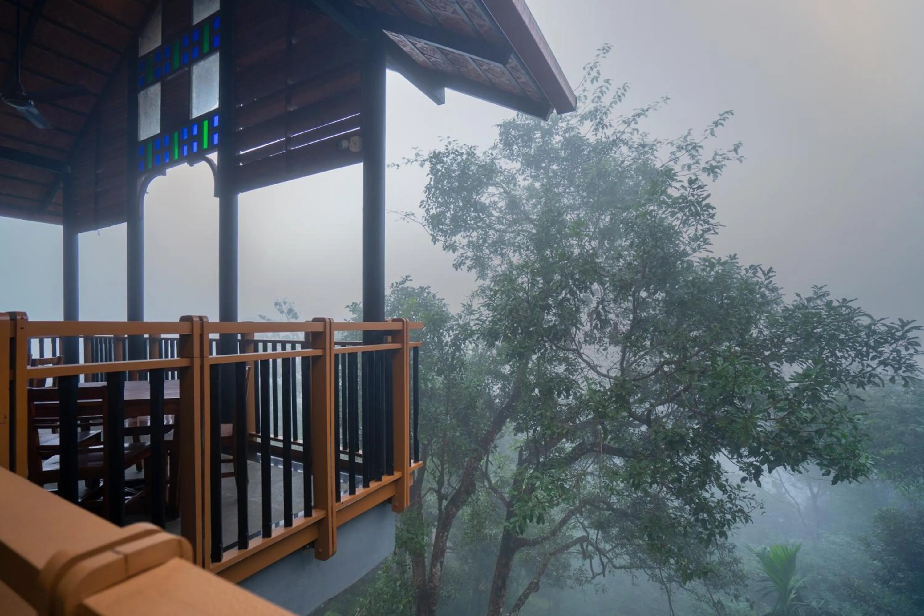 Restaurant/places to eat in Vythiri Mist Resort