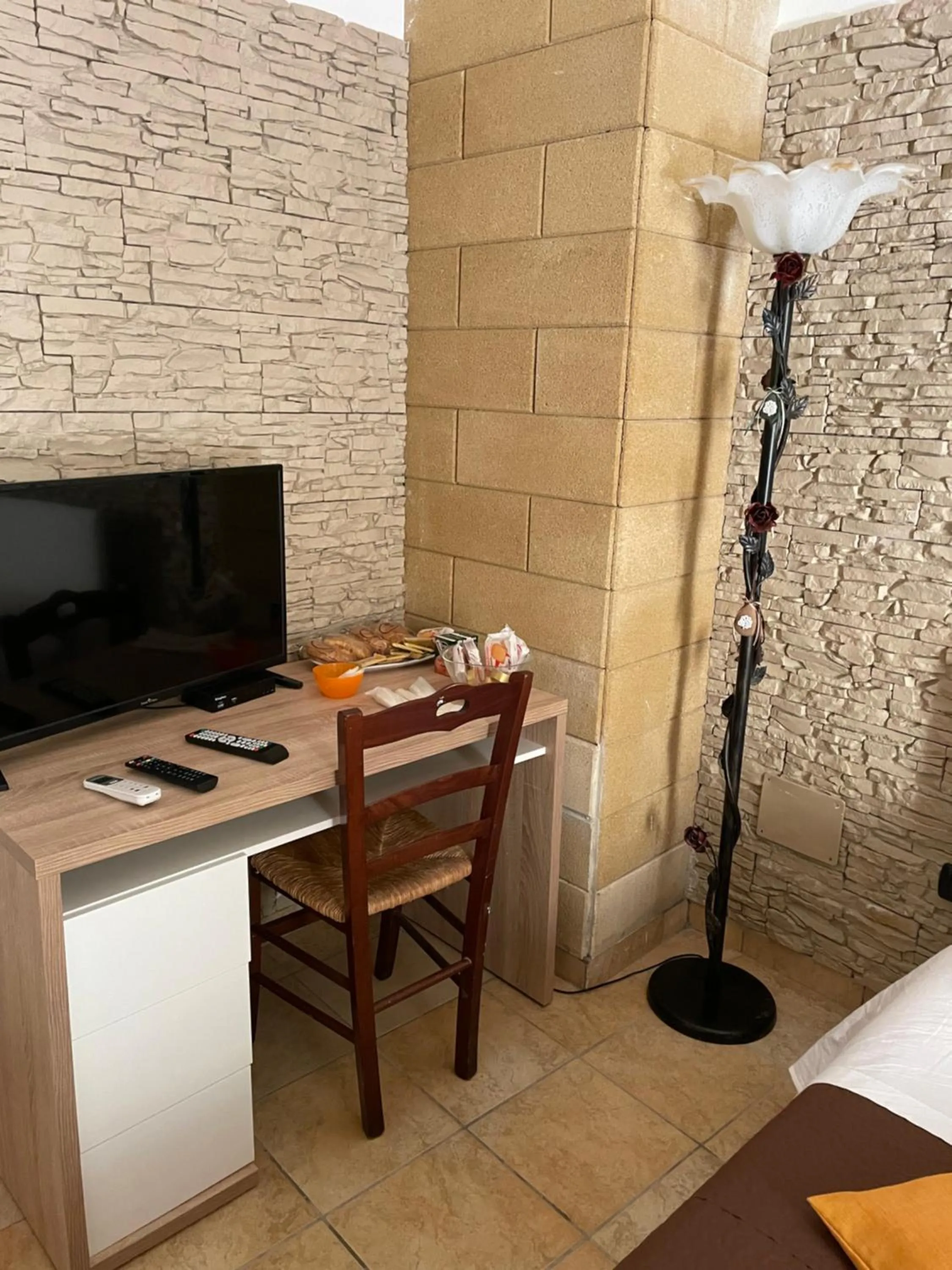 Communal lounge/ TV room in Salento Holidays Lecce