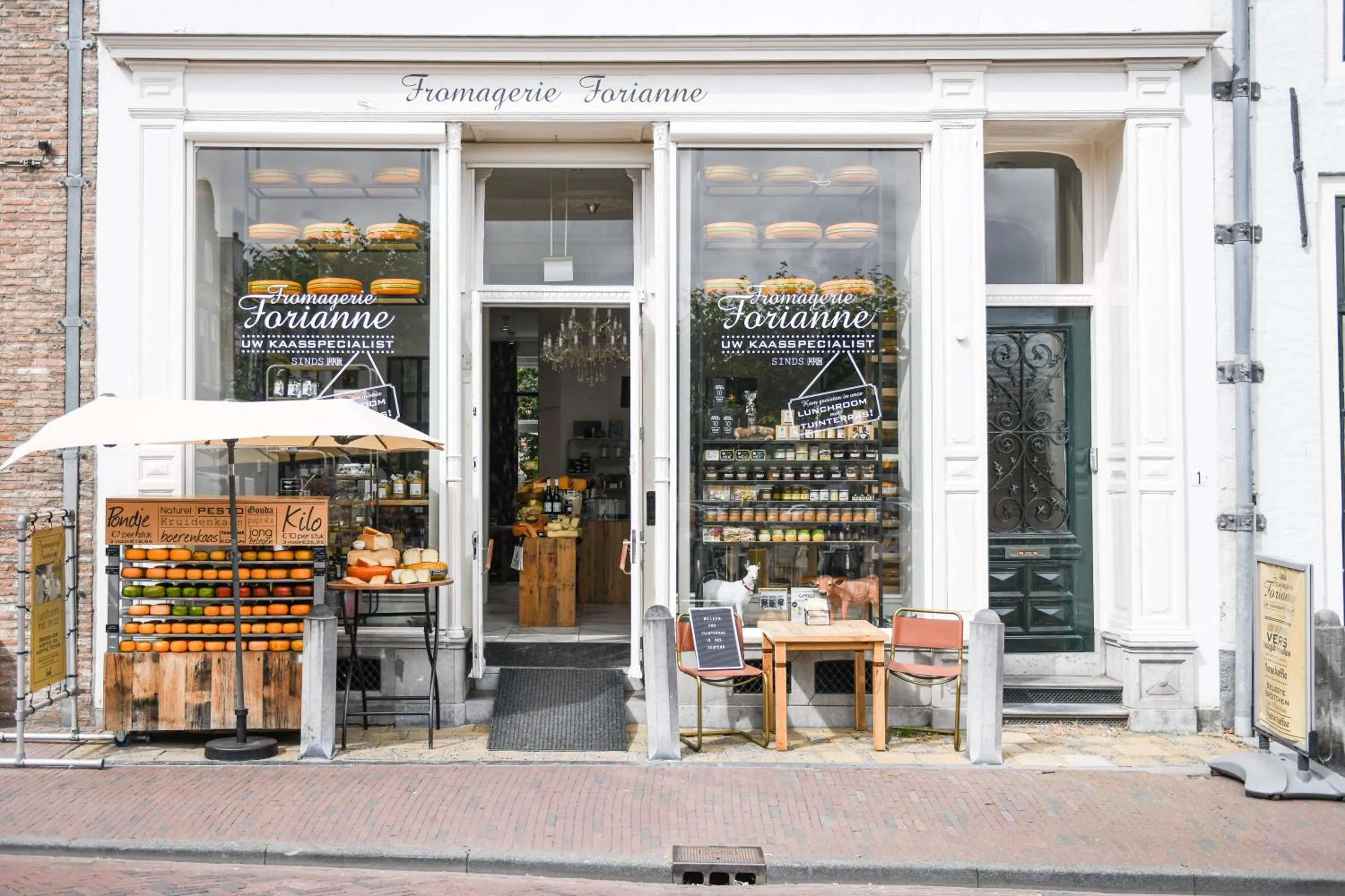 Property building in Torenkamer Middelburgh
