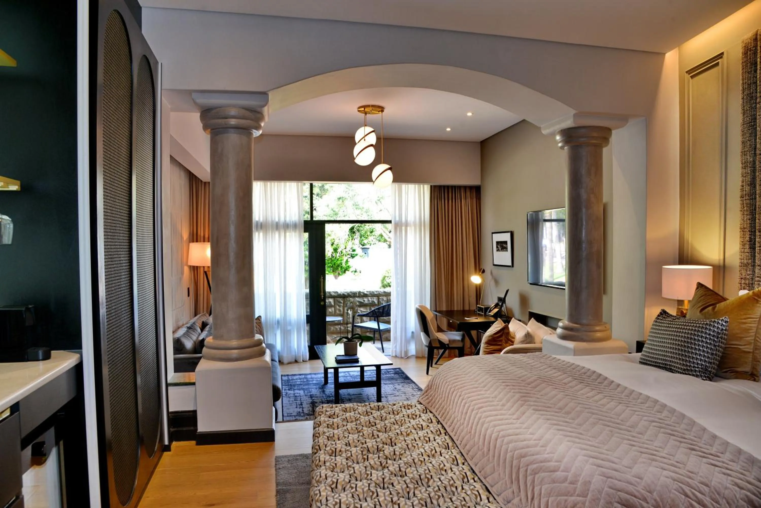 Bedroom, Bed in Apogee Boutique Hotel & Spa