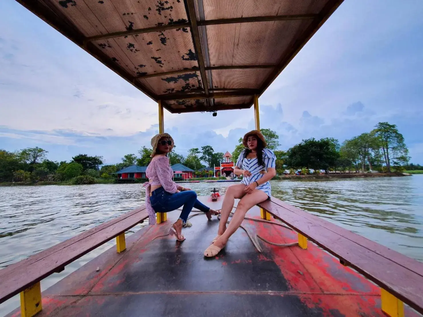 River view in Kasem Island Resort River view in Kasem Island Resort