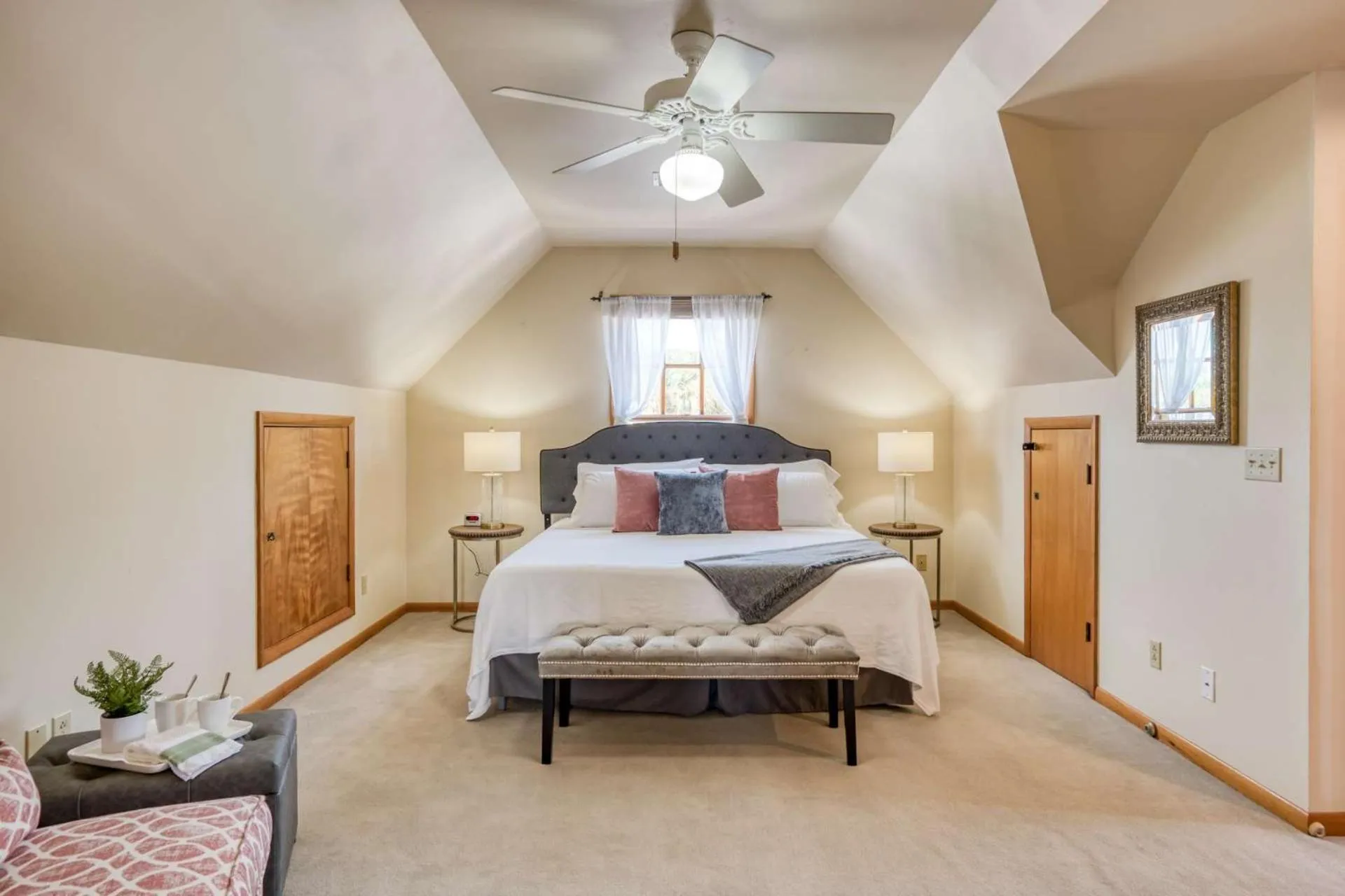 Bed in 64 Hypolita Street