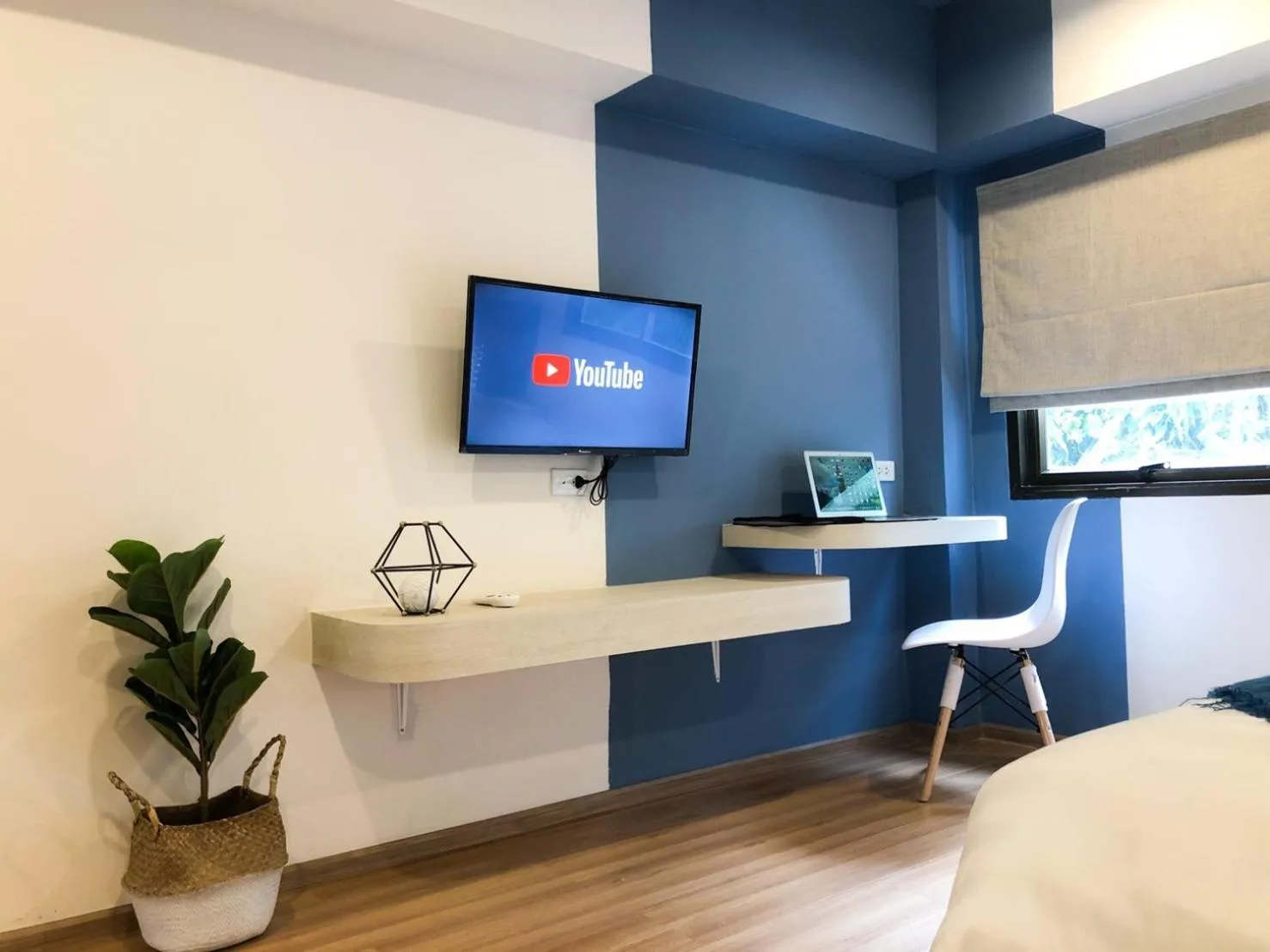 Bed in Saffron Hill Minburi