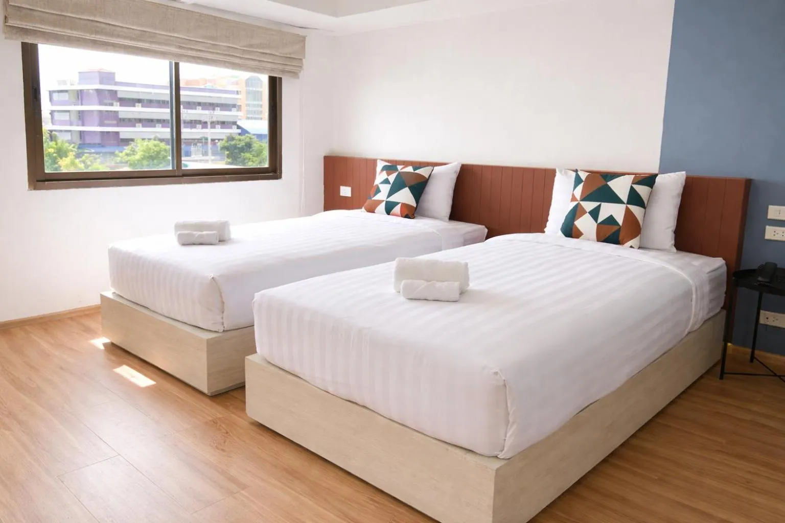 Bed in Saffron Hill Minburi