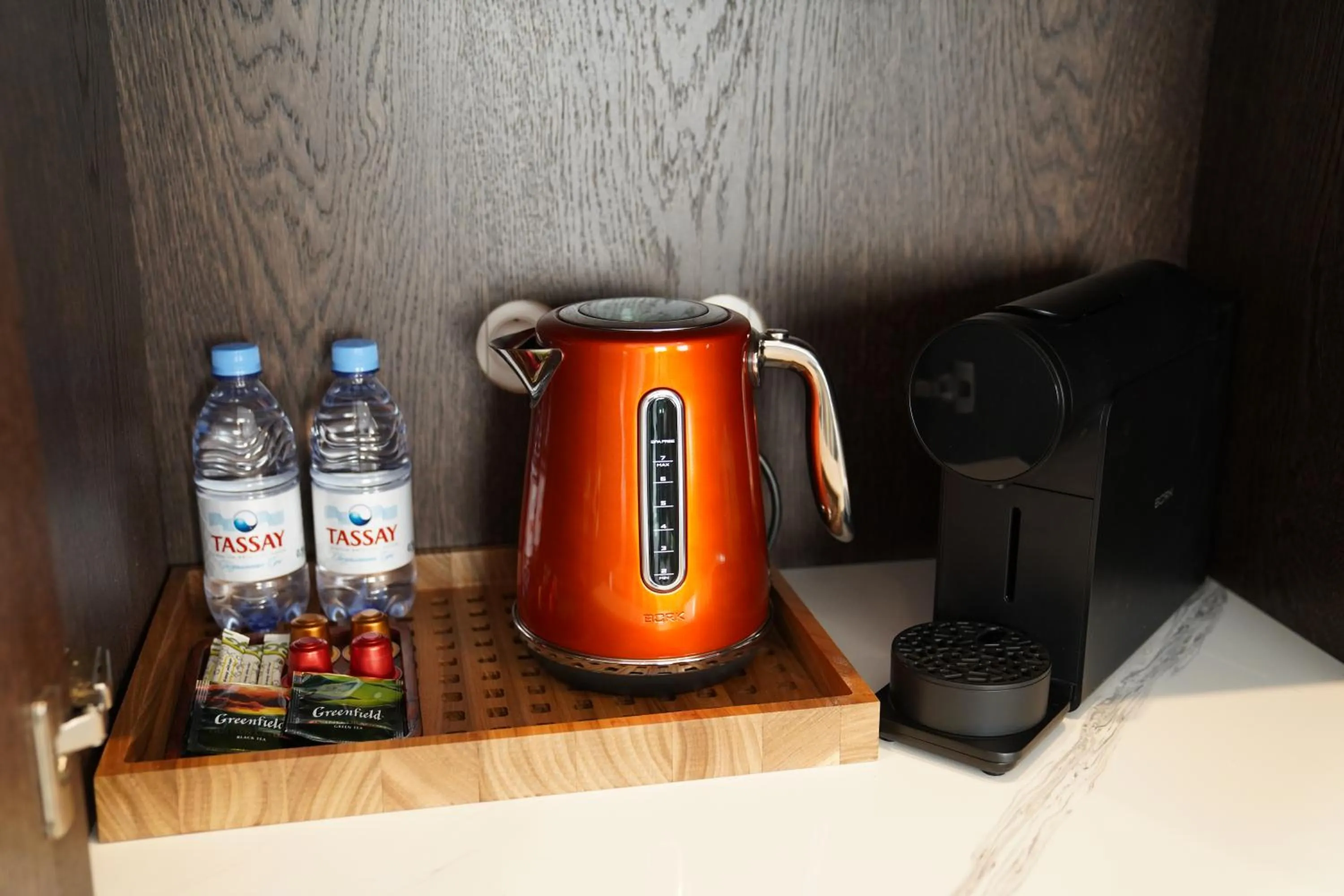 Coffee/tea facilities in Kainar Hotel