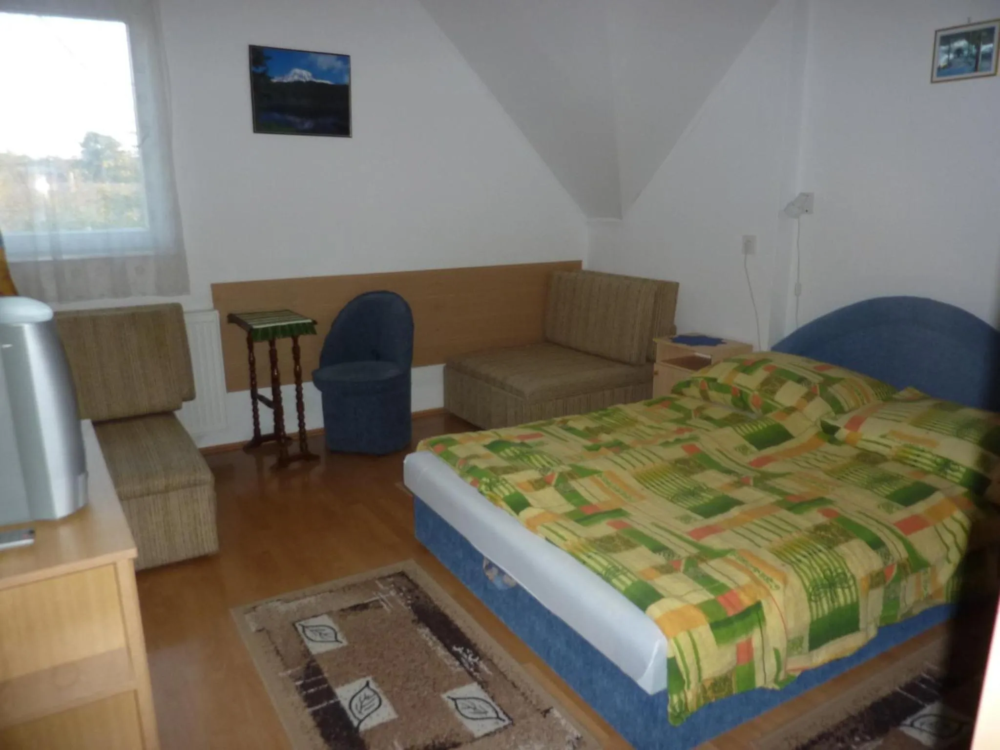 Decorative detail, Bed in Bridgehaus