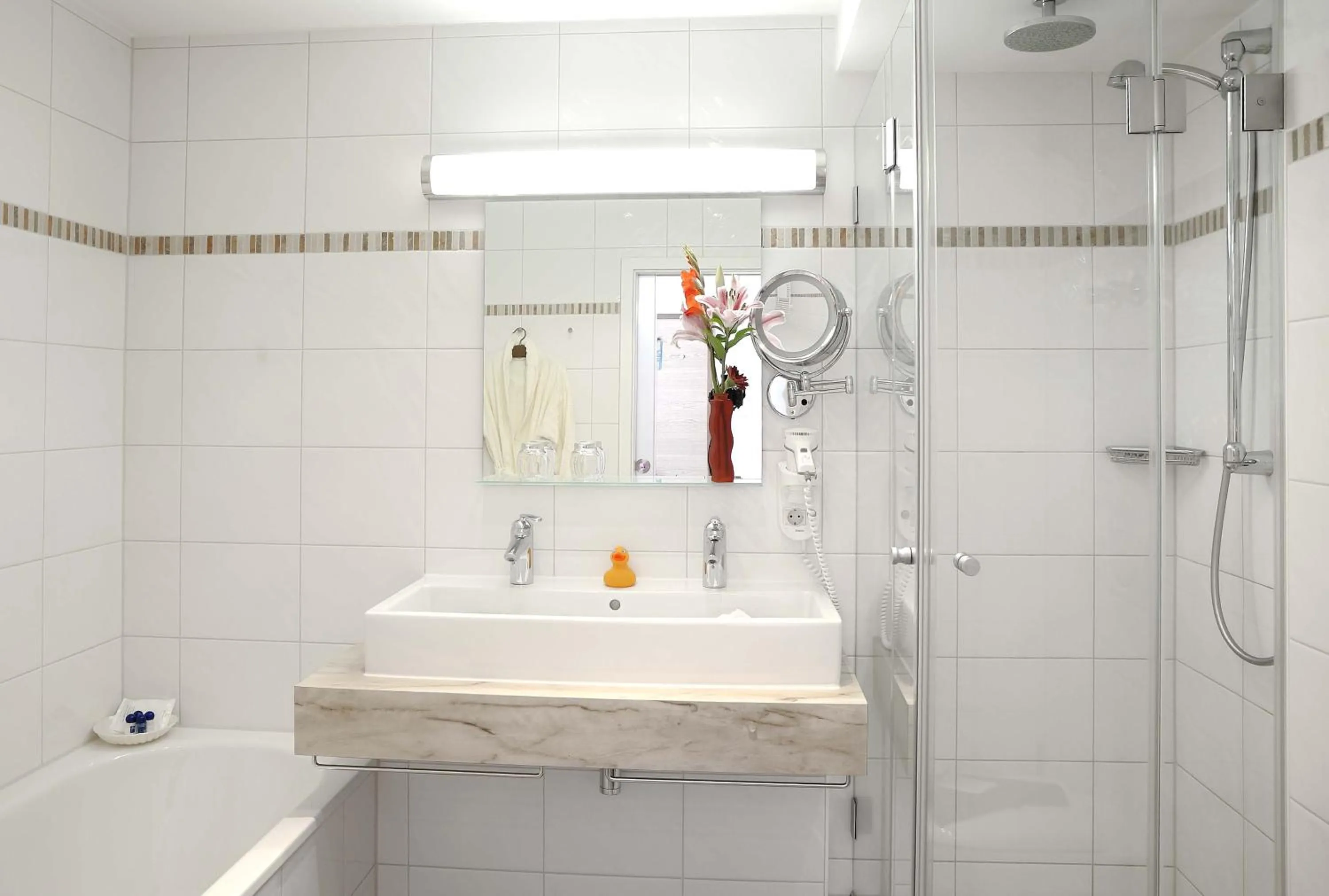 Shower in Landhotel Böld Oberammergau