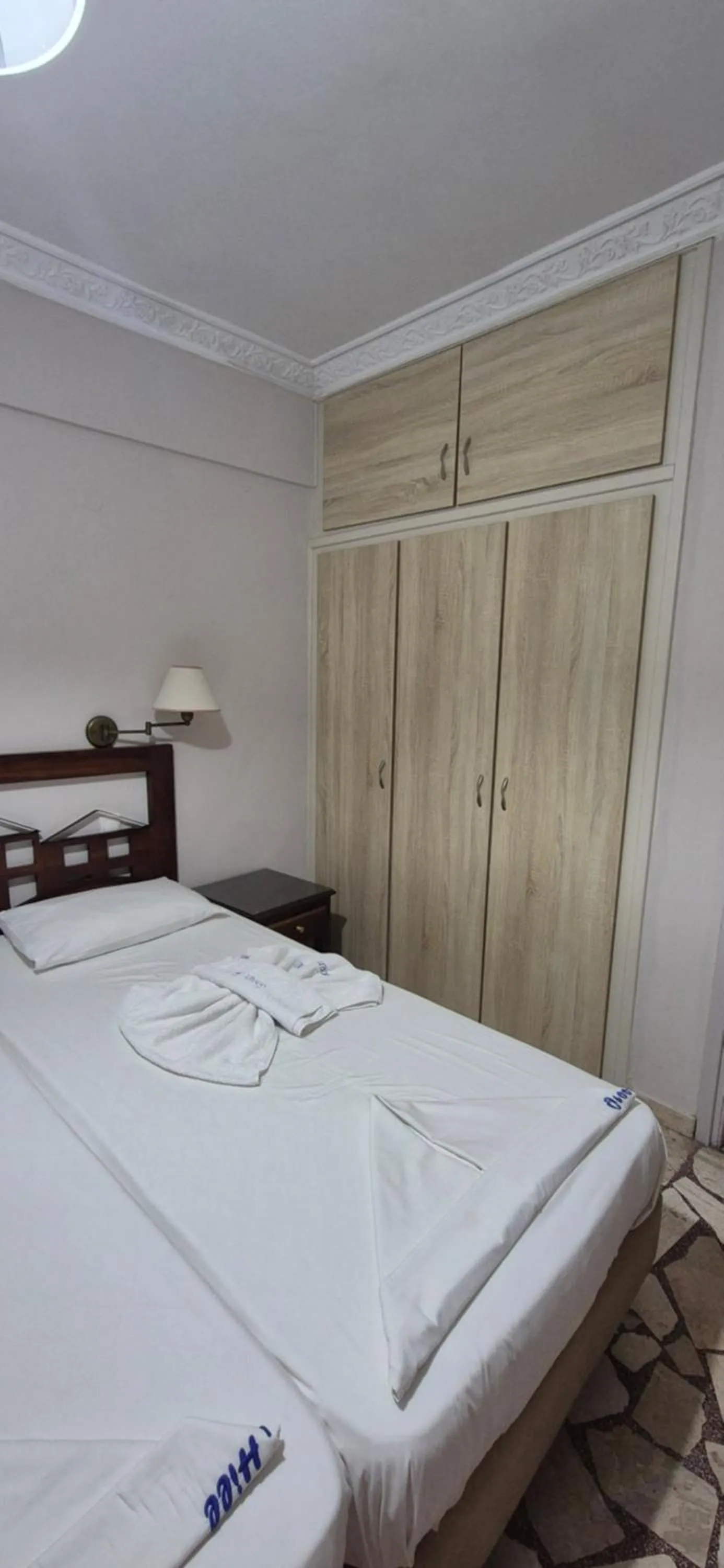 Bed in Green Hill Studios & Apartments