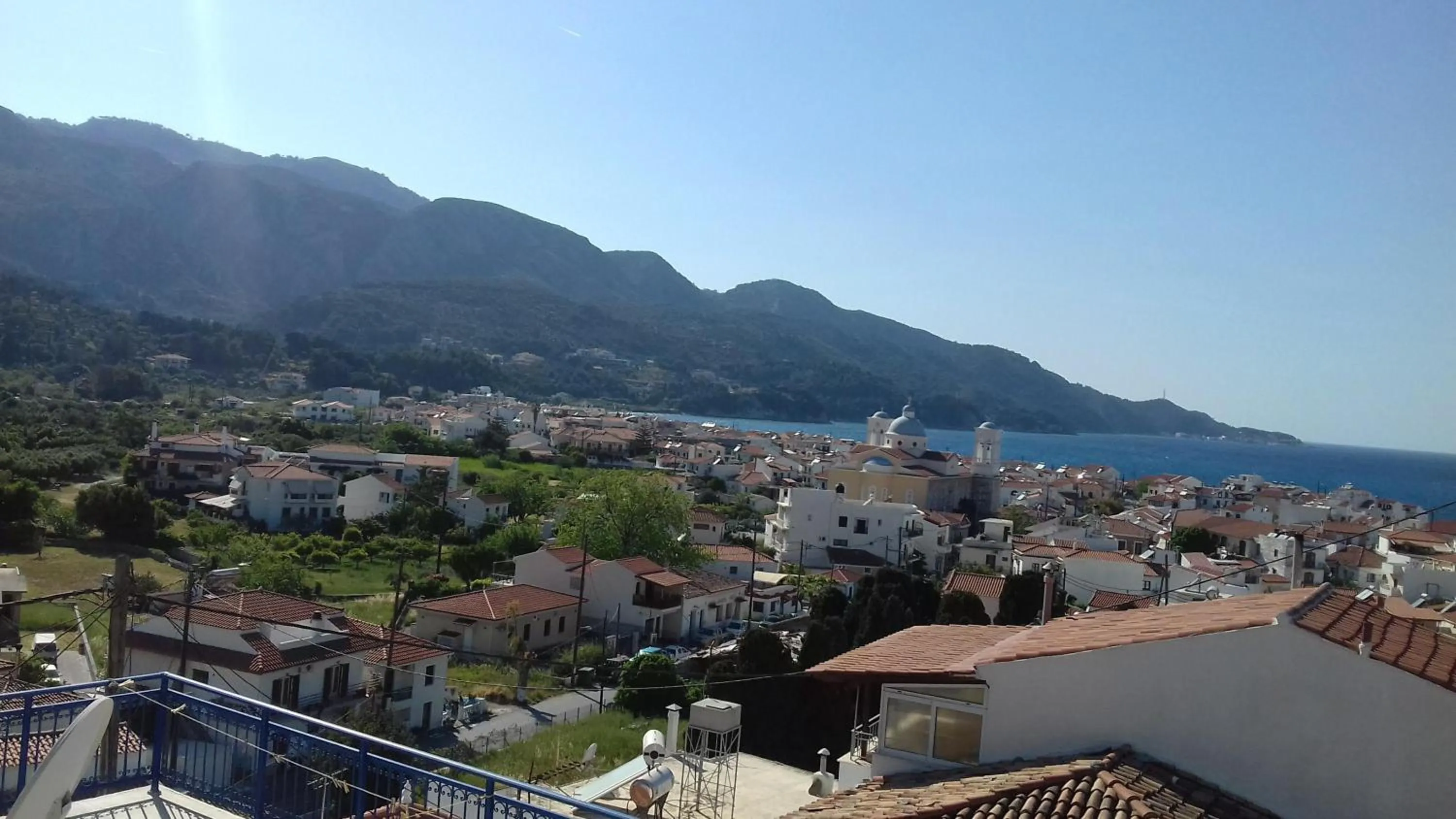 City view in Green Hill Studios & Apartments