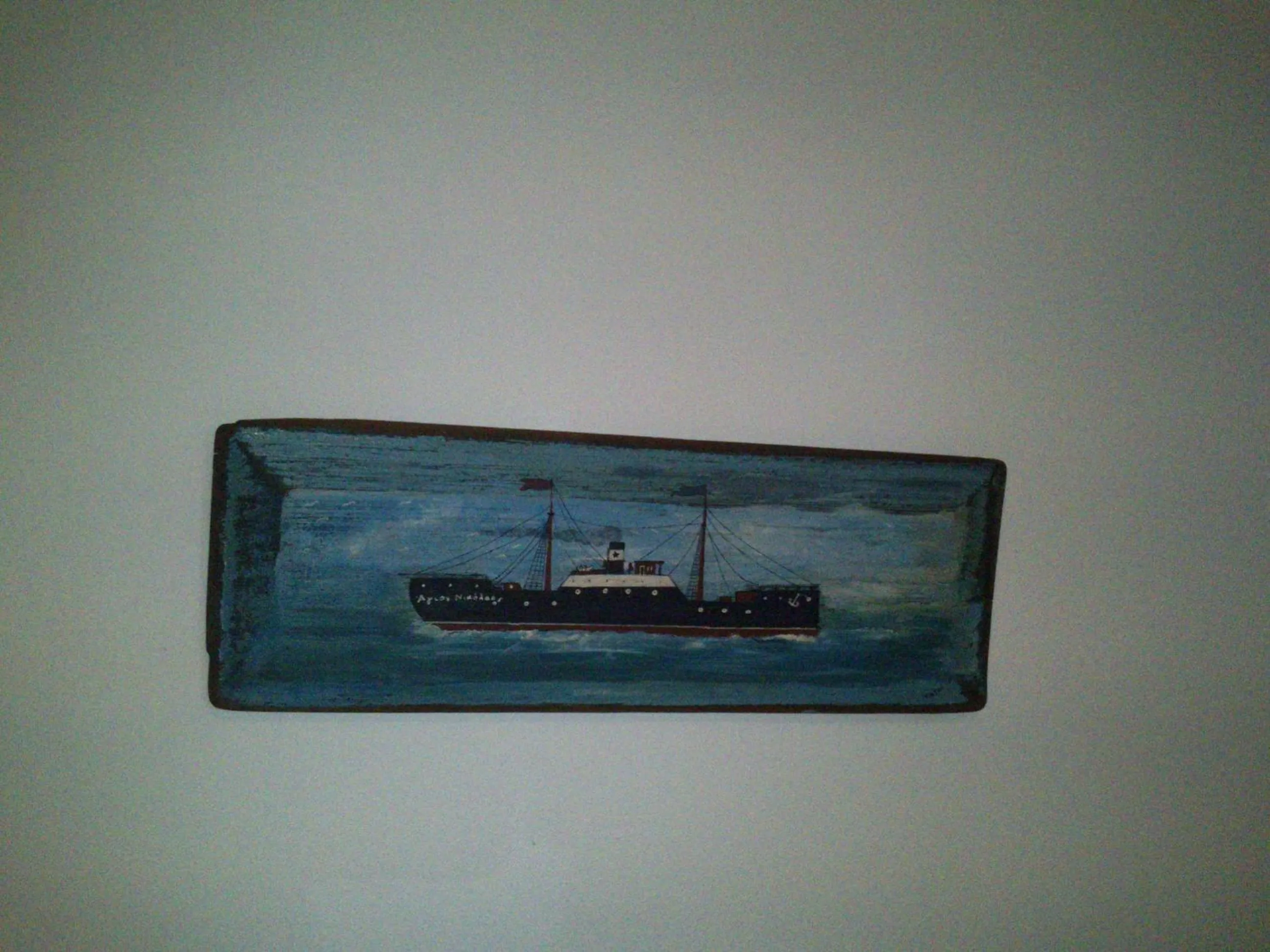 Decorative detail in Green Hill Studios & Apartments