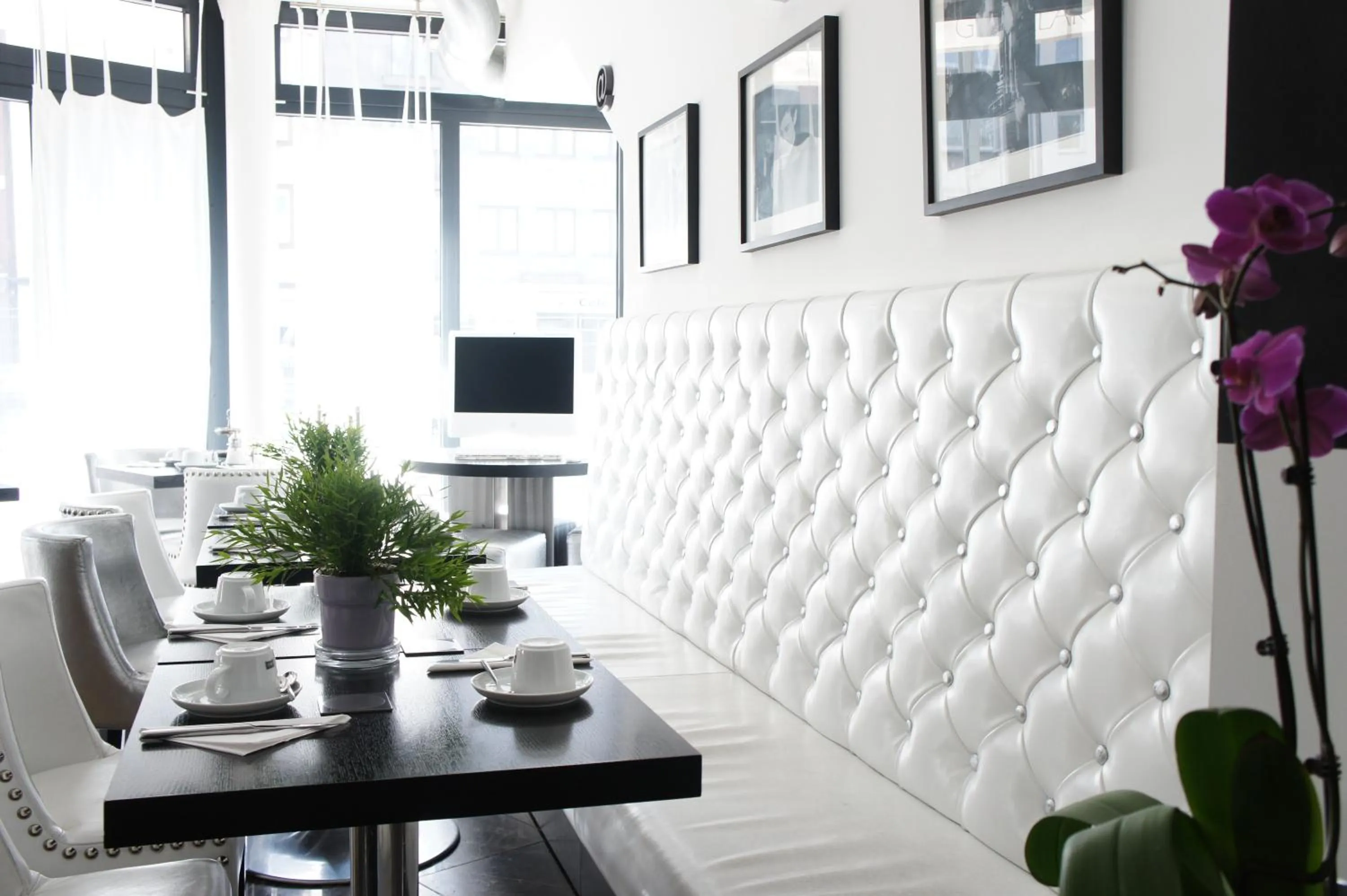 Restaurant/places to eat in Business Wieland Hotel