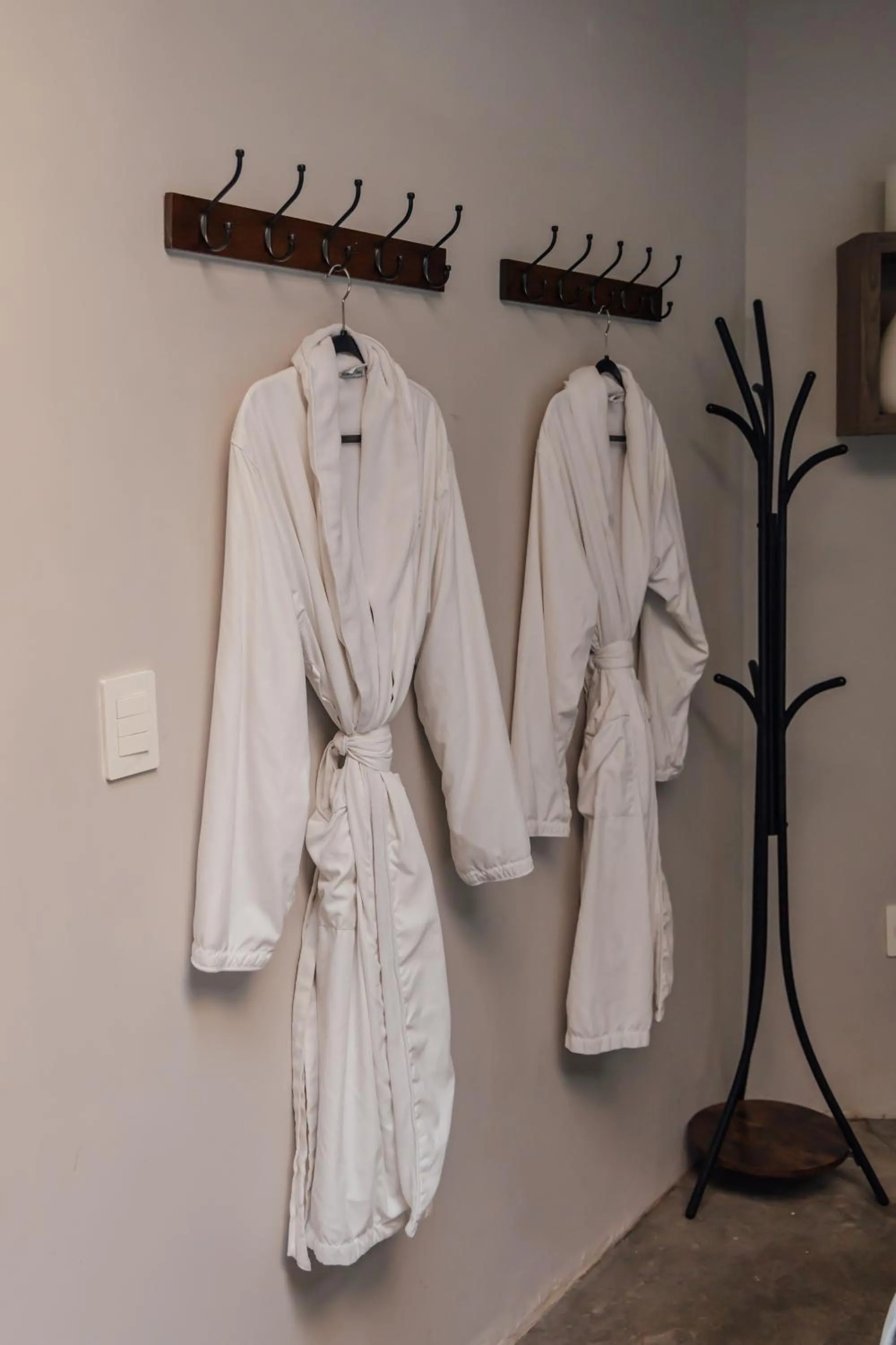wardrobe in Agata Hotel Boutique & Spa