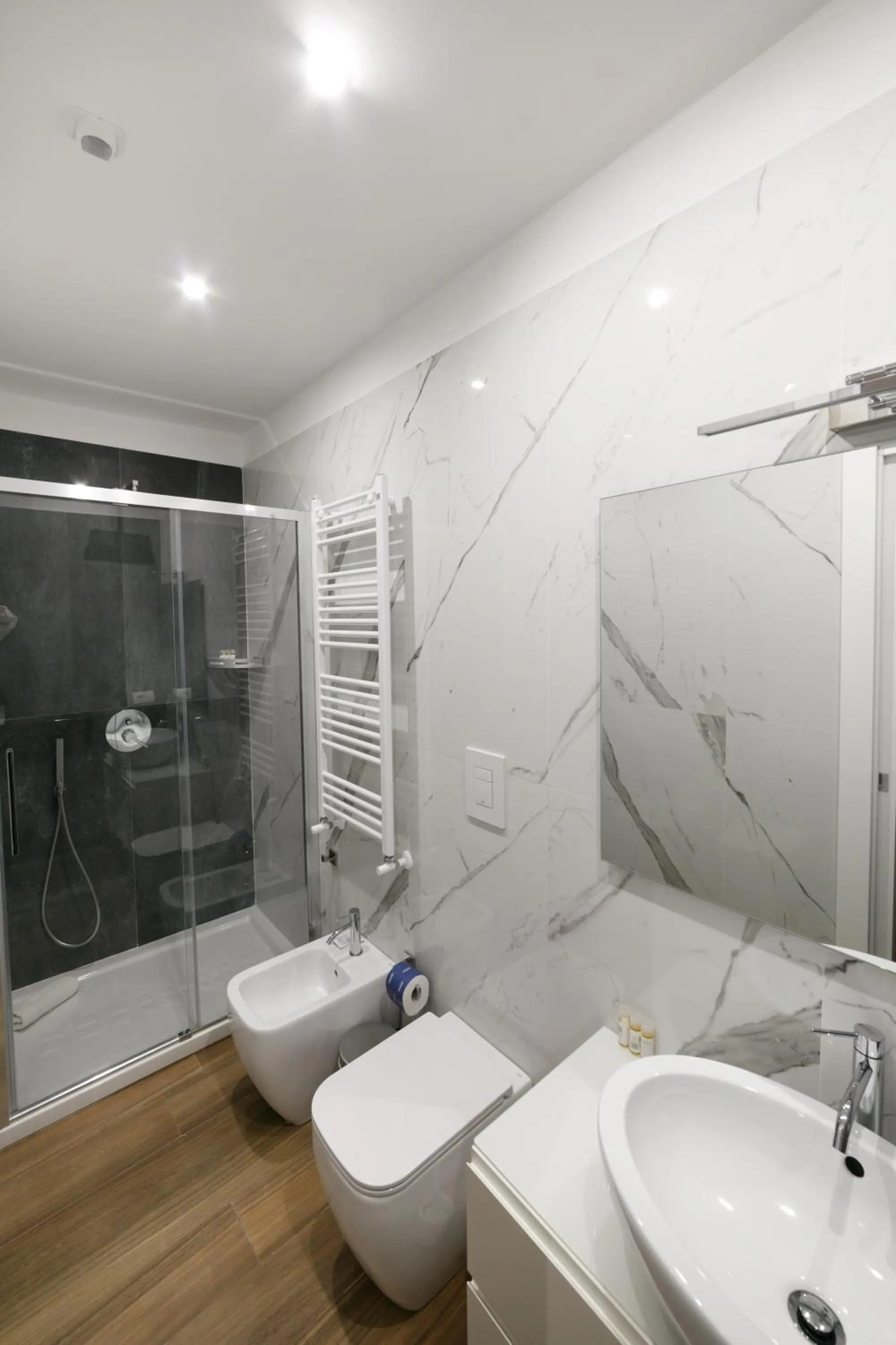 Bathroom in Toledo Place