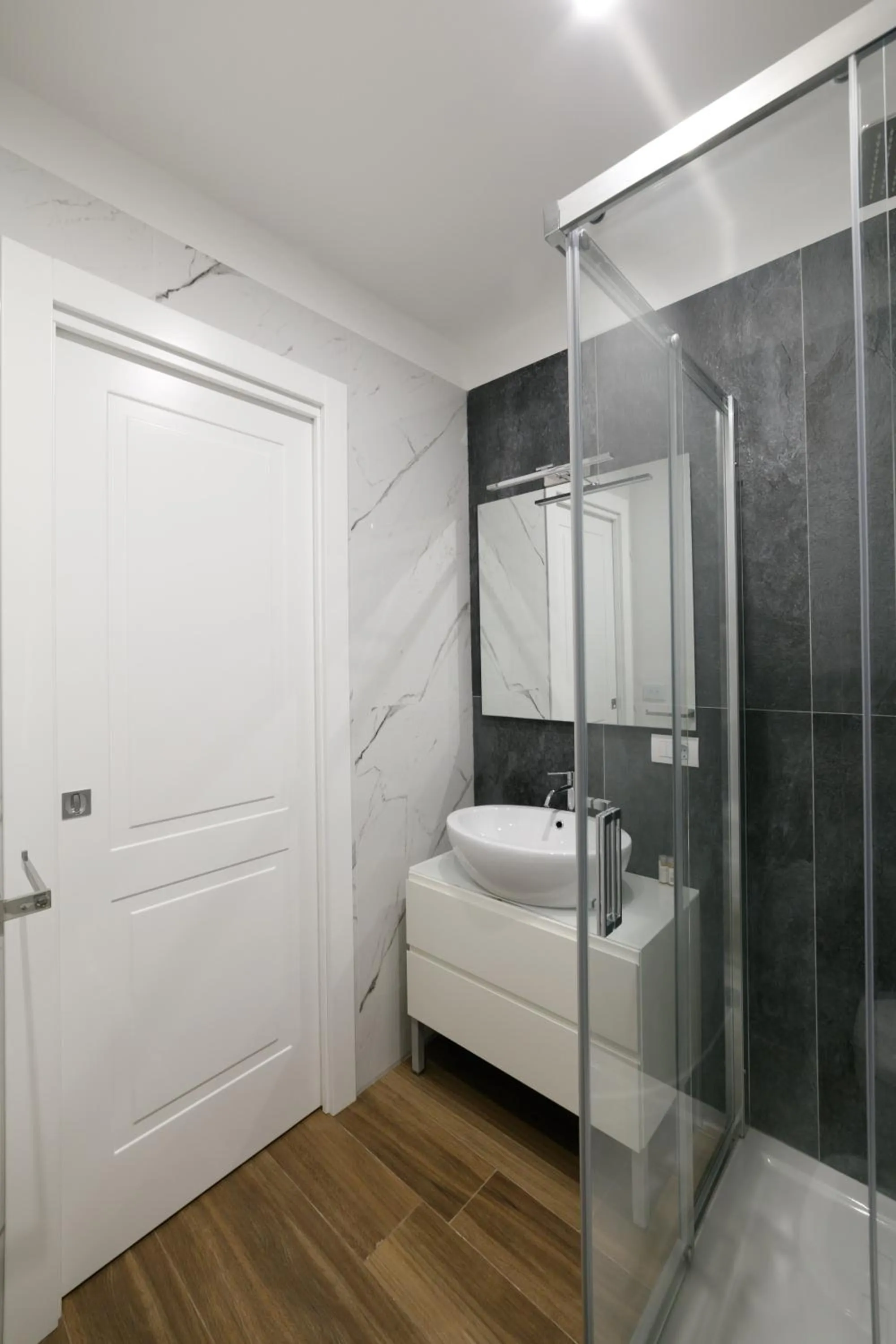 Bathroom in Toledo Place