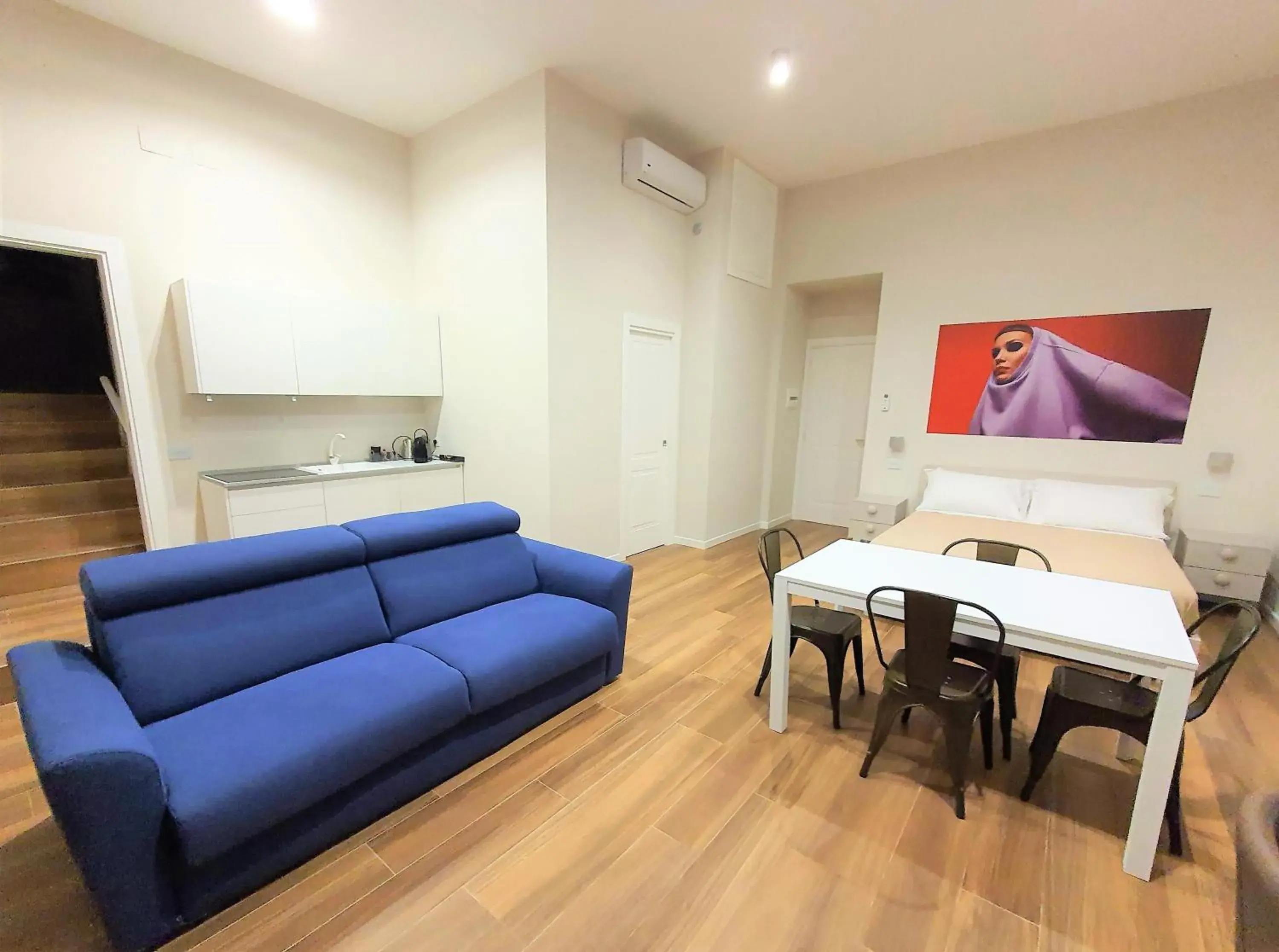 Apartment with Balcony in Toledo Place Apartment with Balcony in Toledo Place