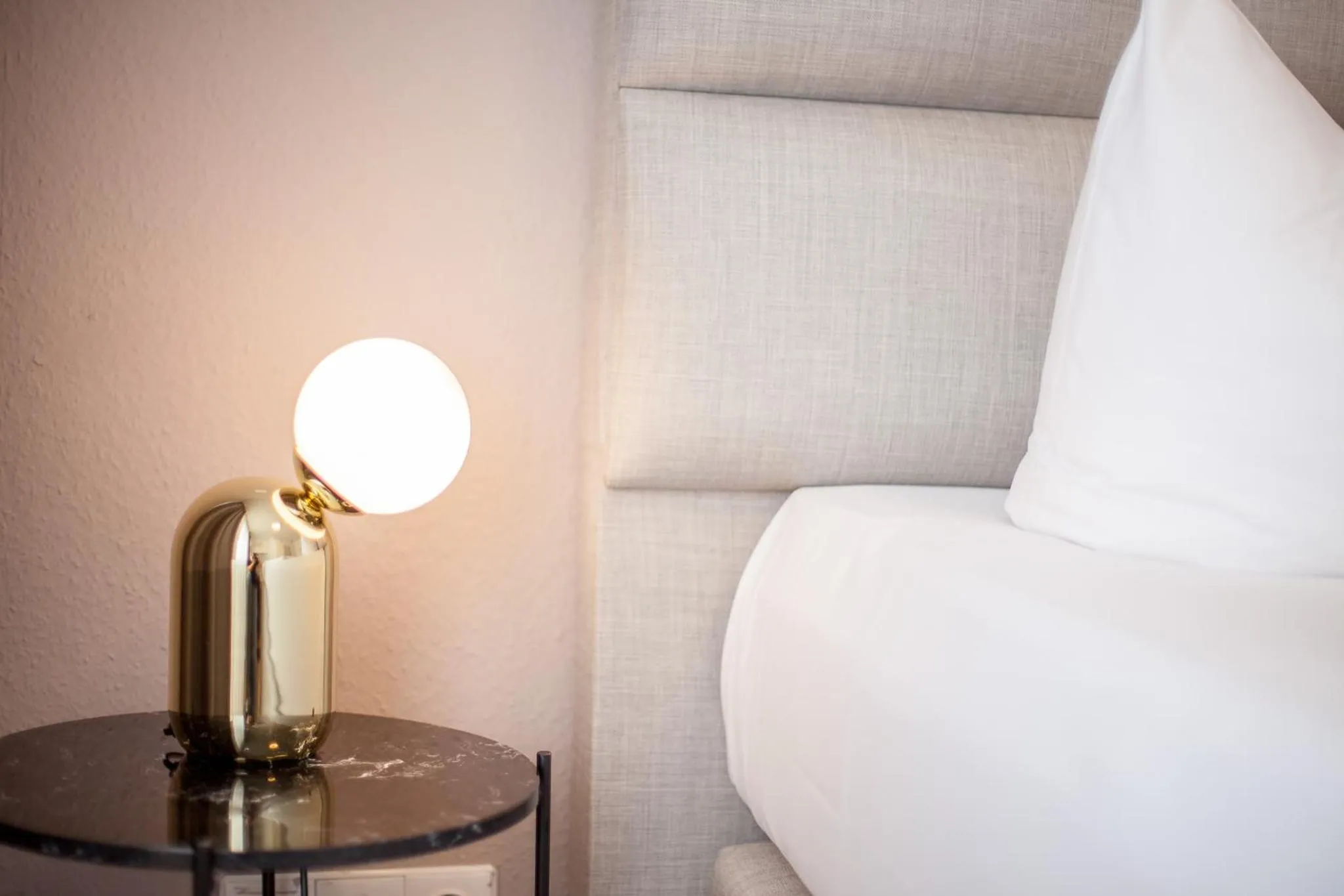 Bed in TM Hotel Düsseldorf