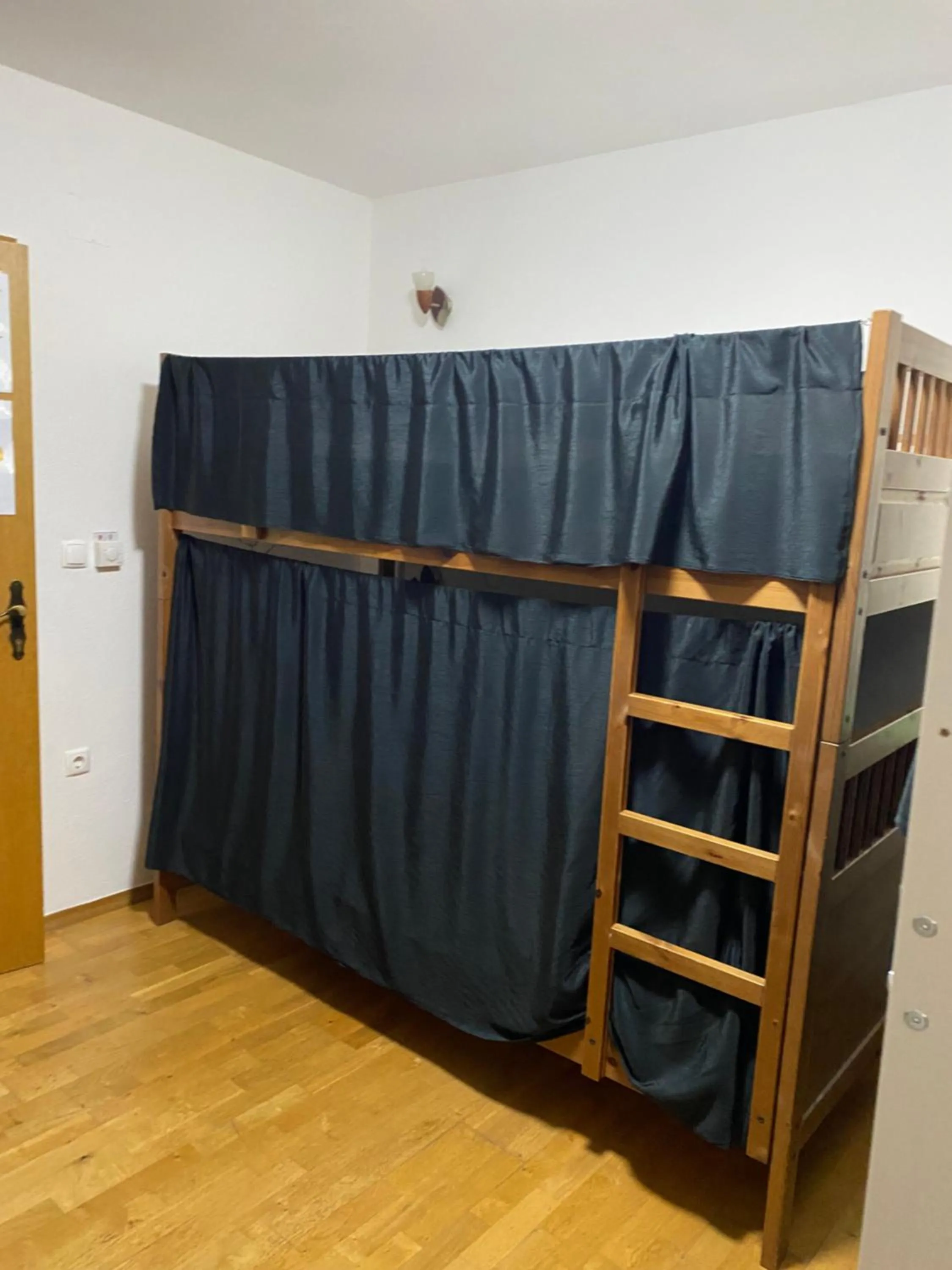 Bedroom, Bed in Travellers' Haven Hostel