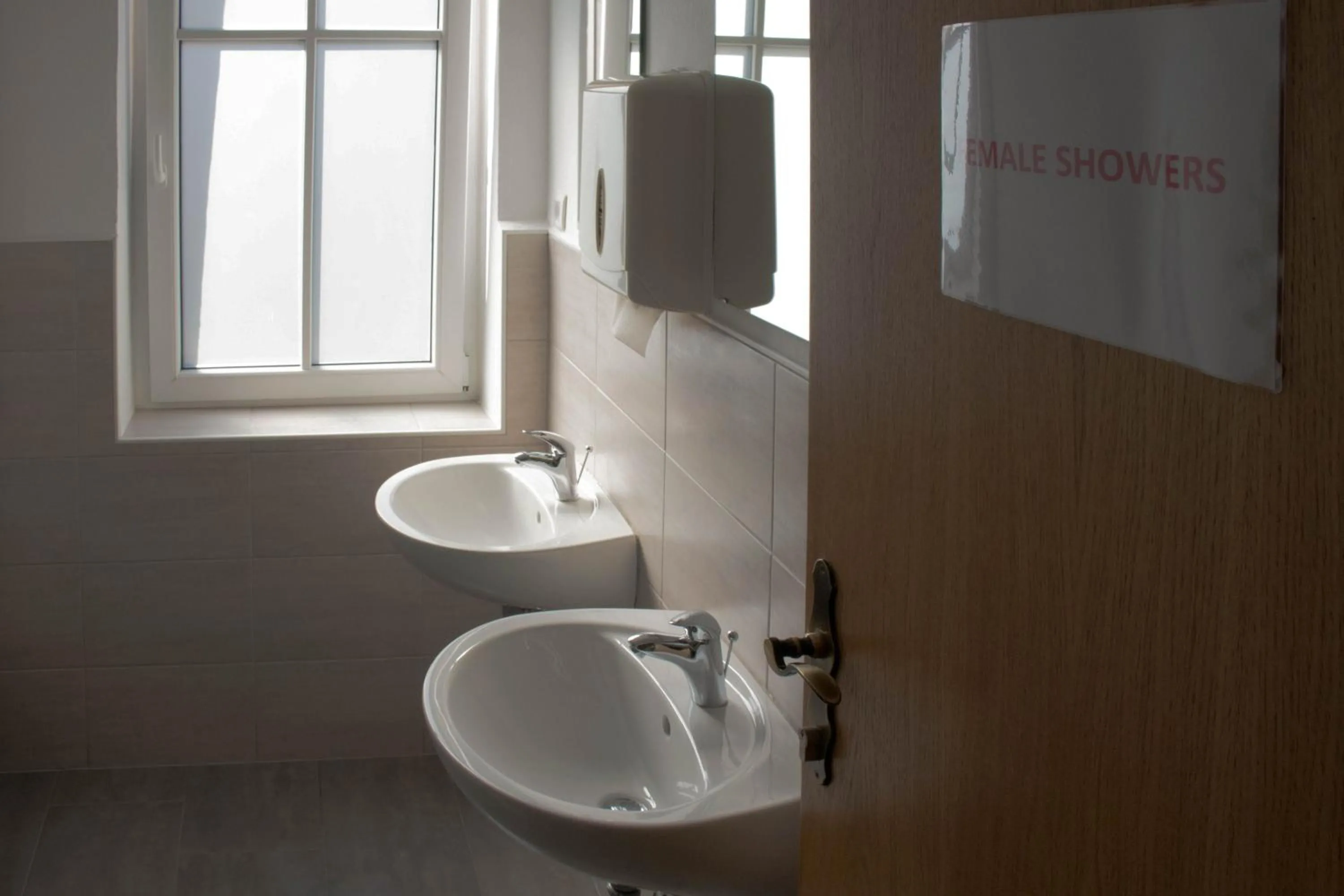 Bathroom in Travellers' Haven Hostel