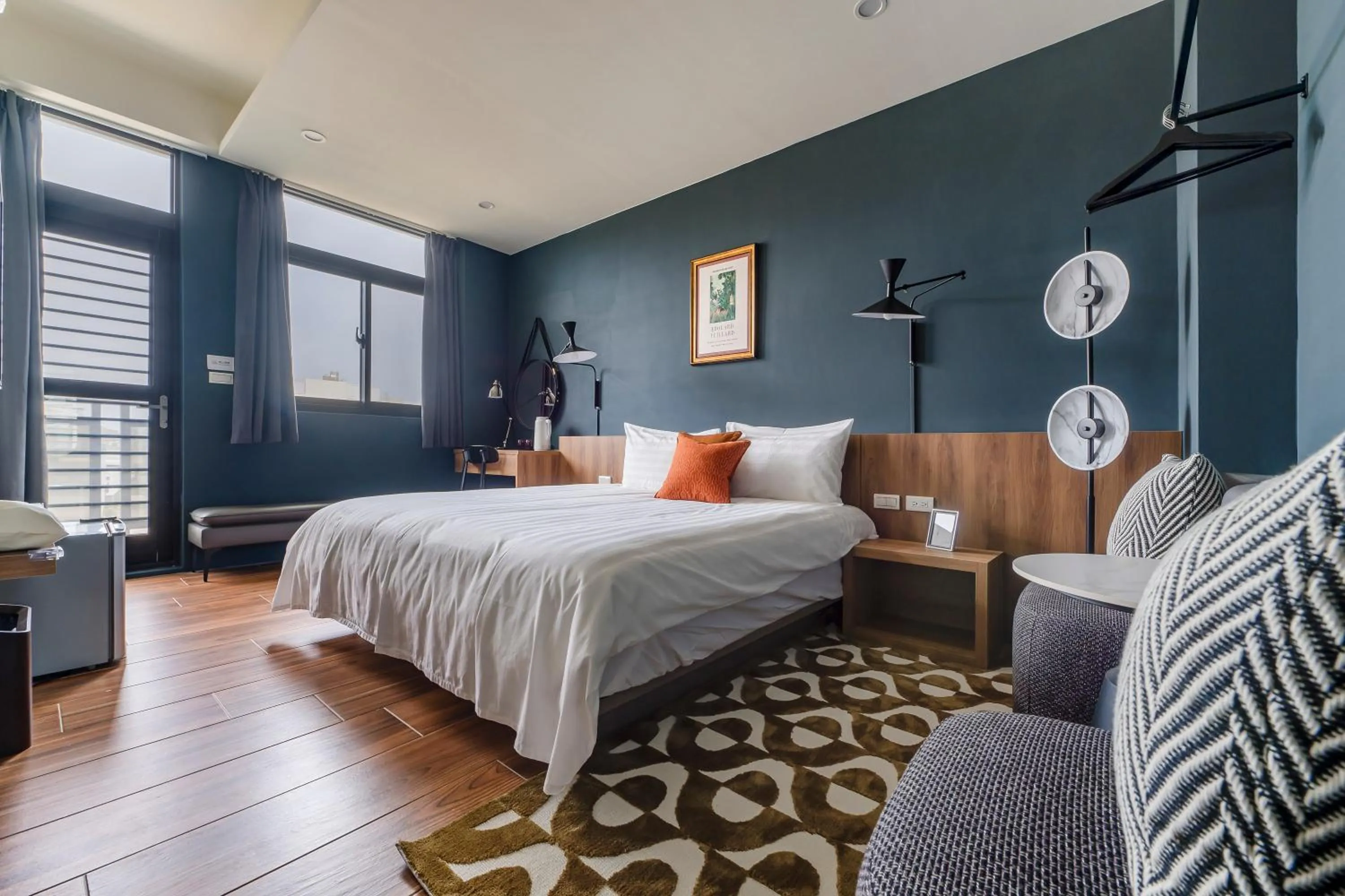 Photo of the whole room, Bed in Chill Style Inn