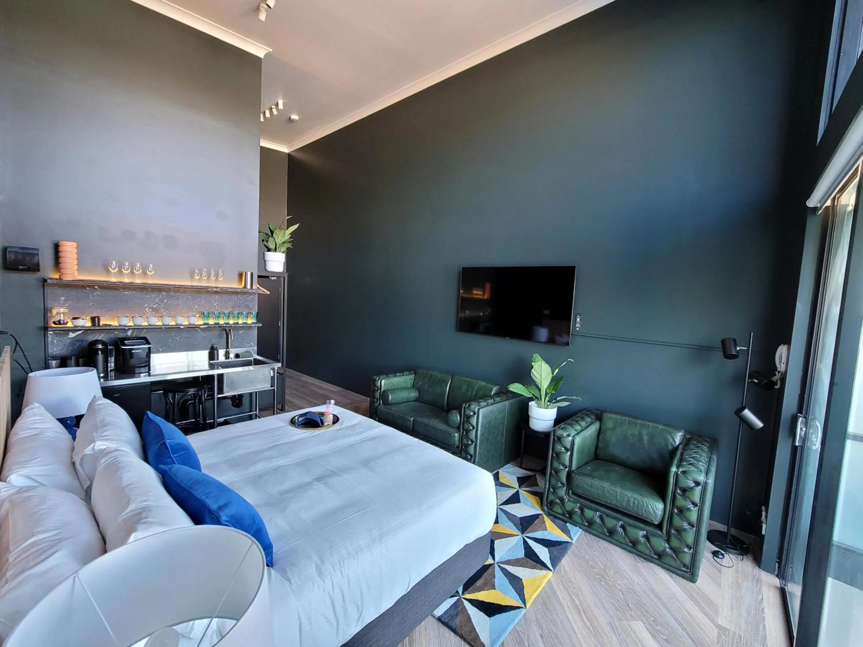 Bed in The Blue Hotel Bondi