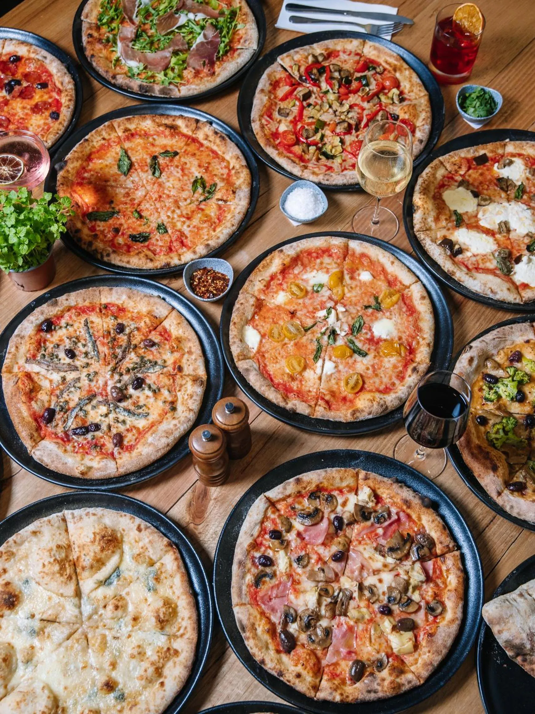 Restaurant/places to eat in The Blue Hotel Bondi