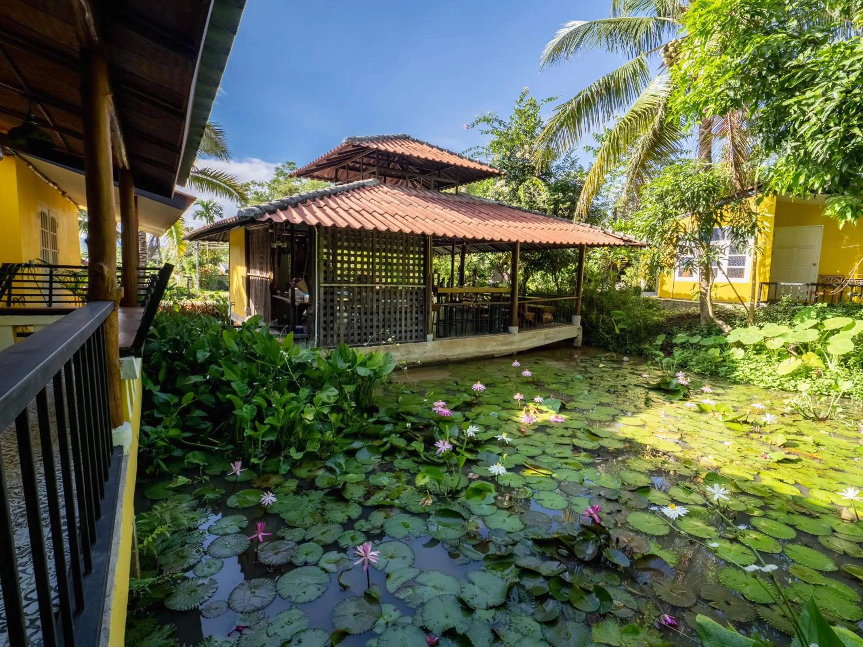 Property building in Nokkamin Home Chiang Dao