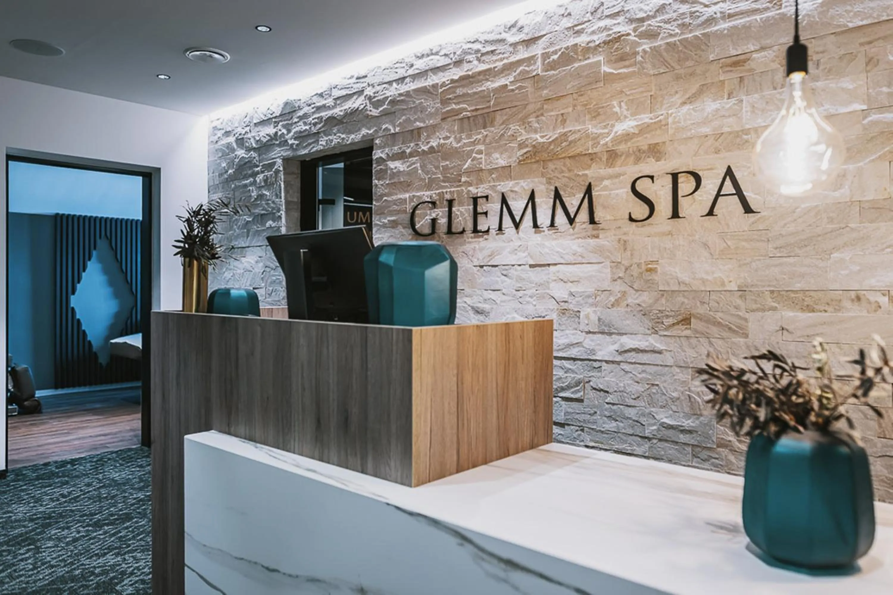 Spa and wellness centre/facilities in GLEMM by AvenidA Superior Hotel & Residences