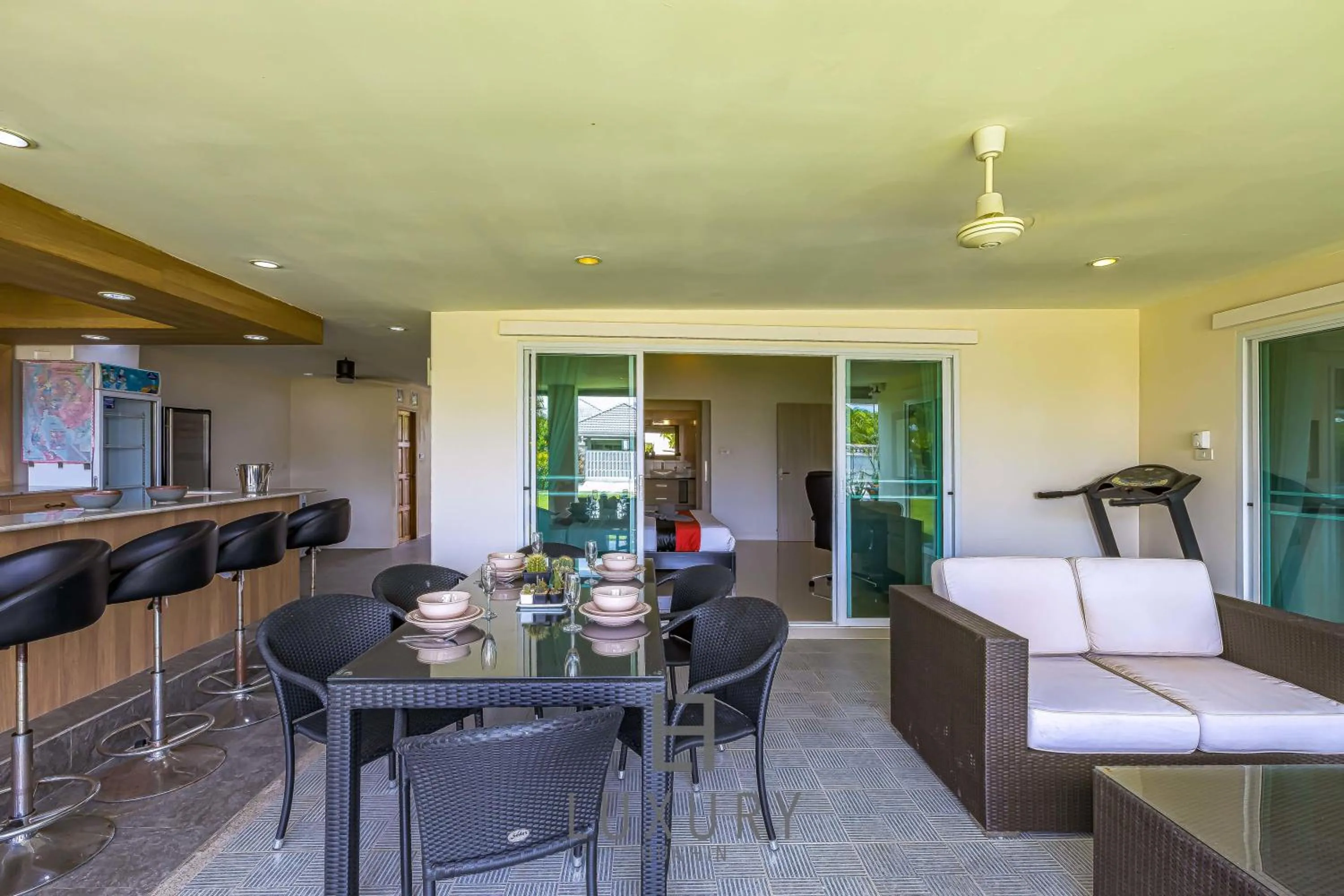 Cozy Modern 3 Bedroom Pool Villa L70