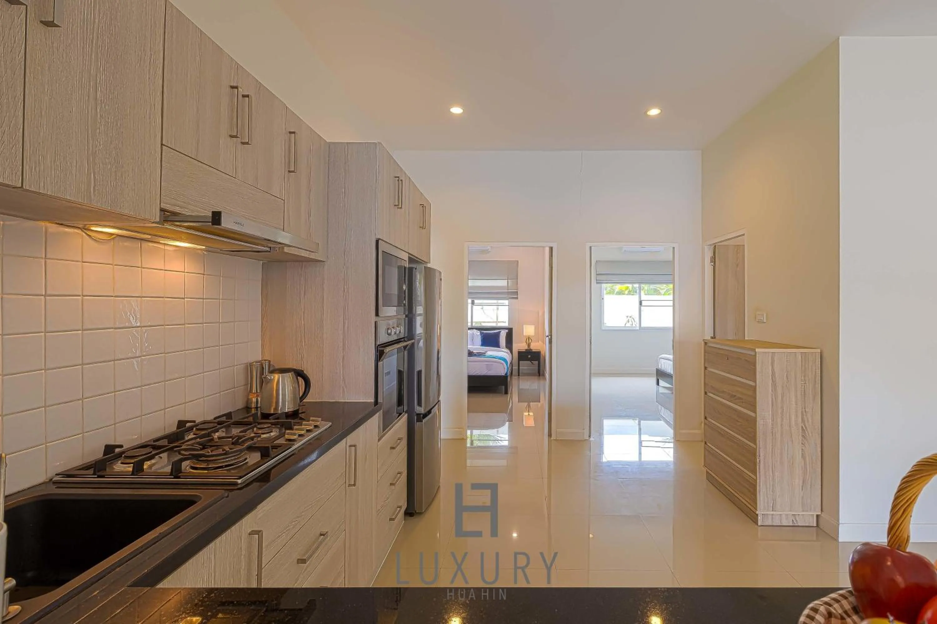 Cozy Modern 3 Bedroom Pool Villa L70