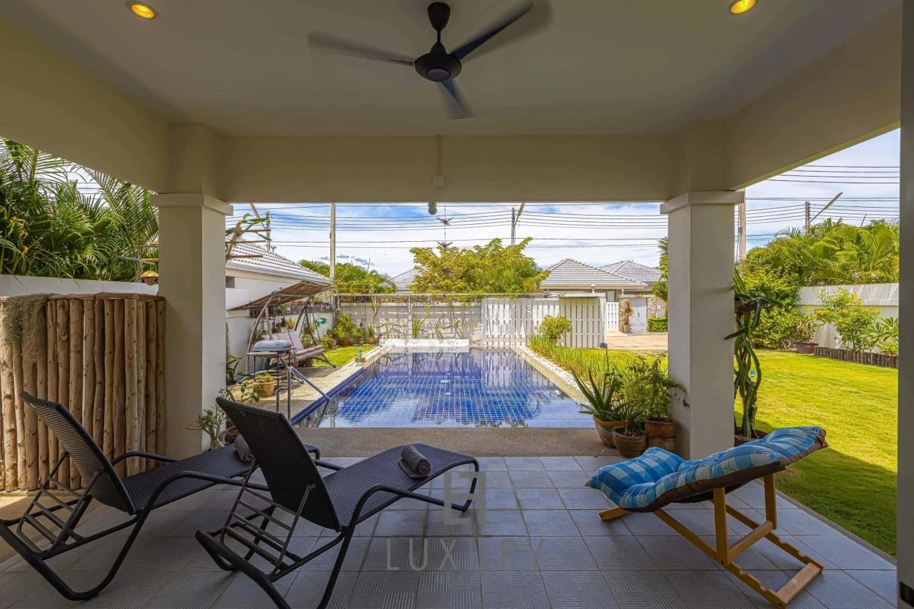 Cozy Modern 3 Bedroom Pool Villa L70