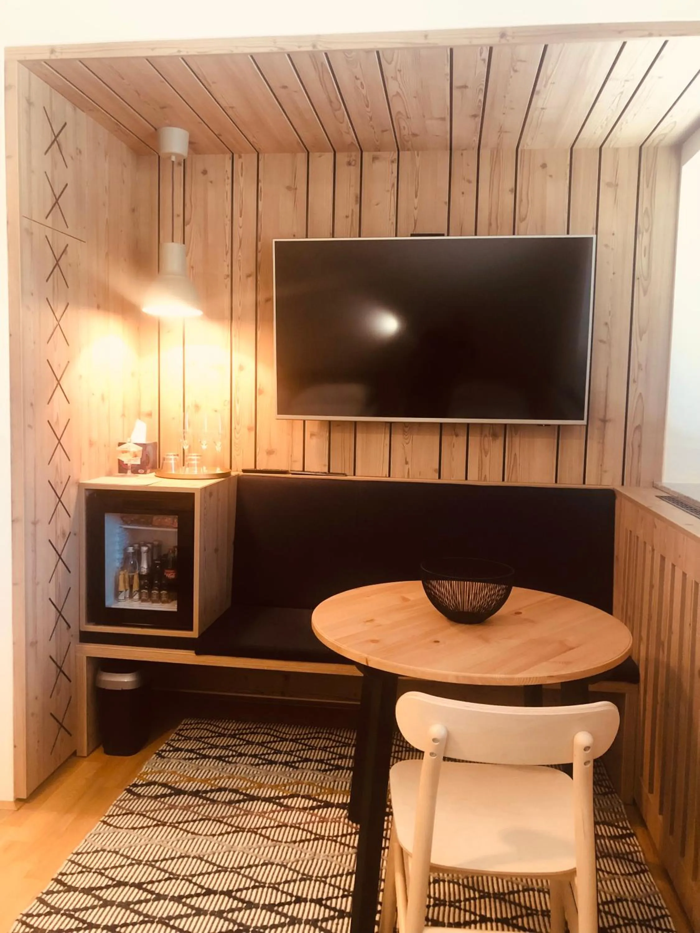 Bed in Na Vasi restavracija in prenočišča