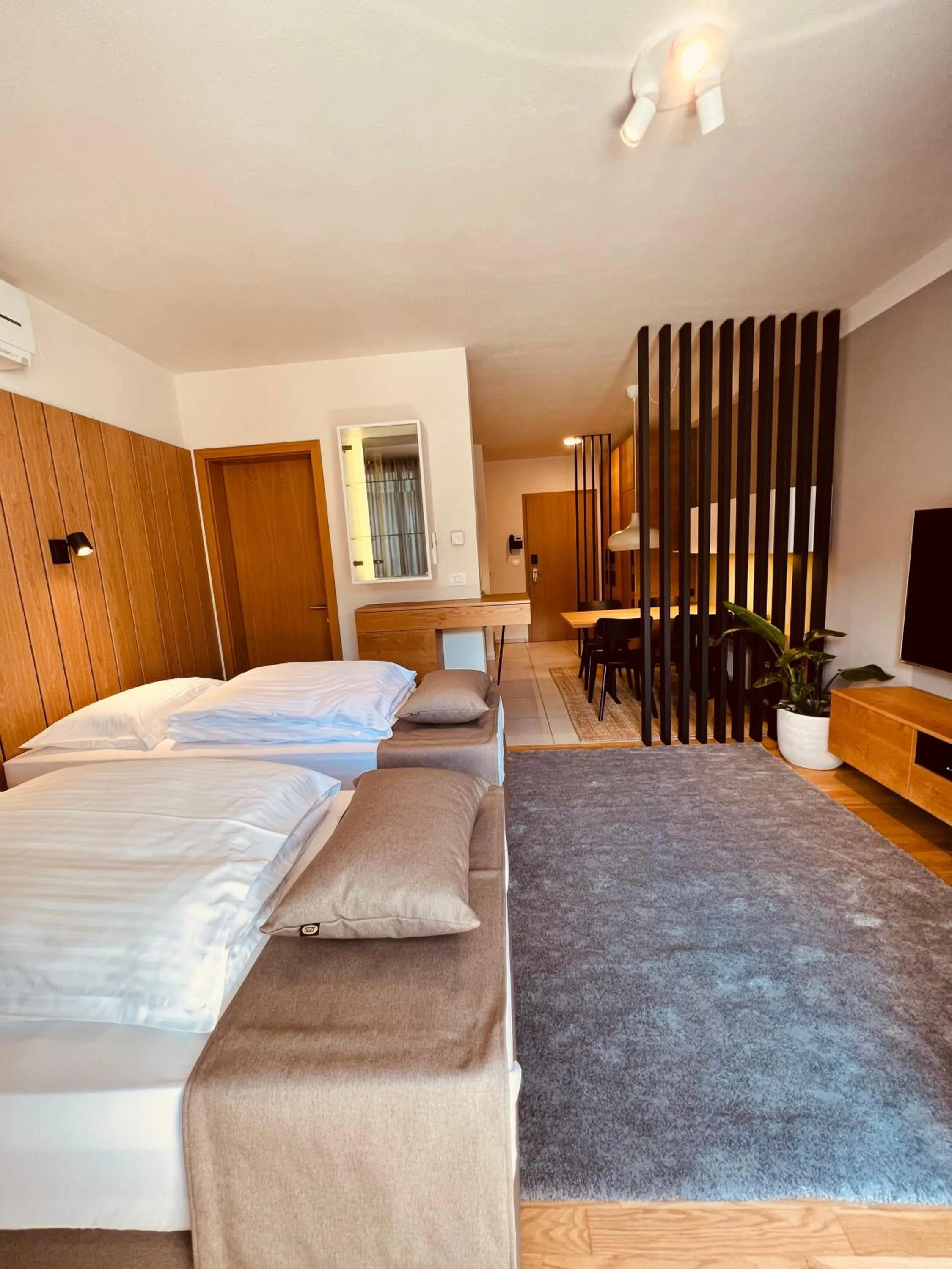 Bed in Na Vasi restavracija in prenočišča