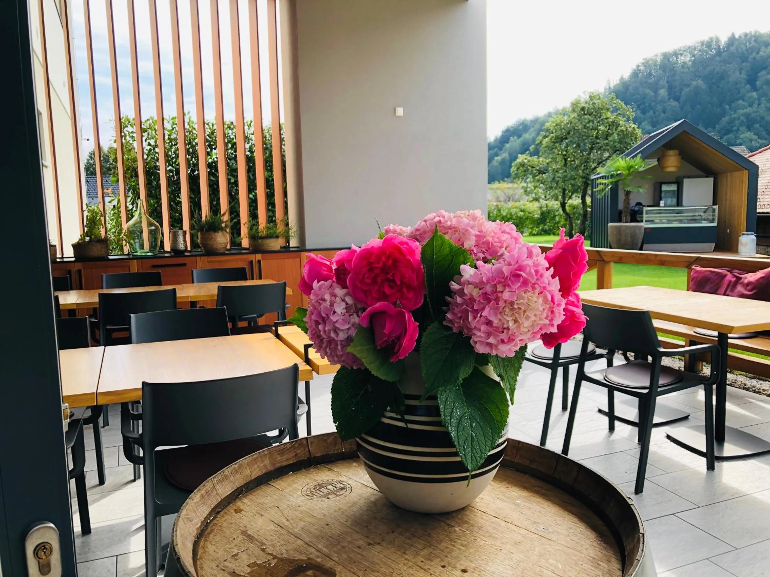 Na Vasi restavracija in prenočišča