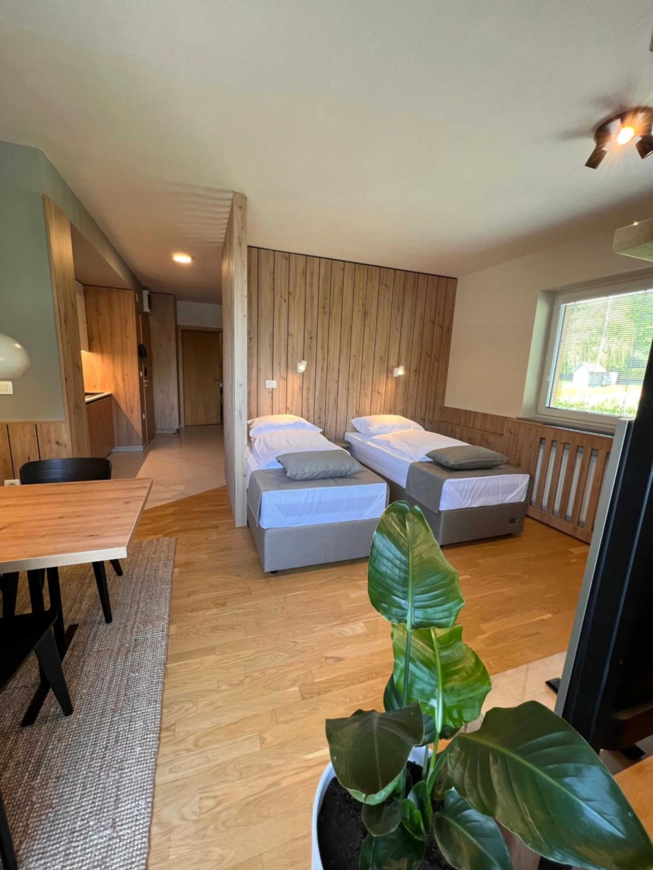 Bed in Na Vasi restavracija in prenočišča