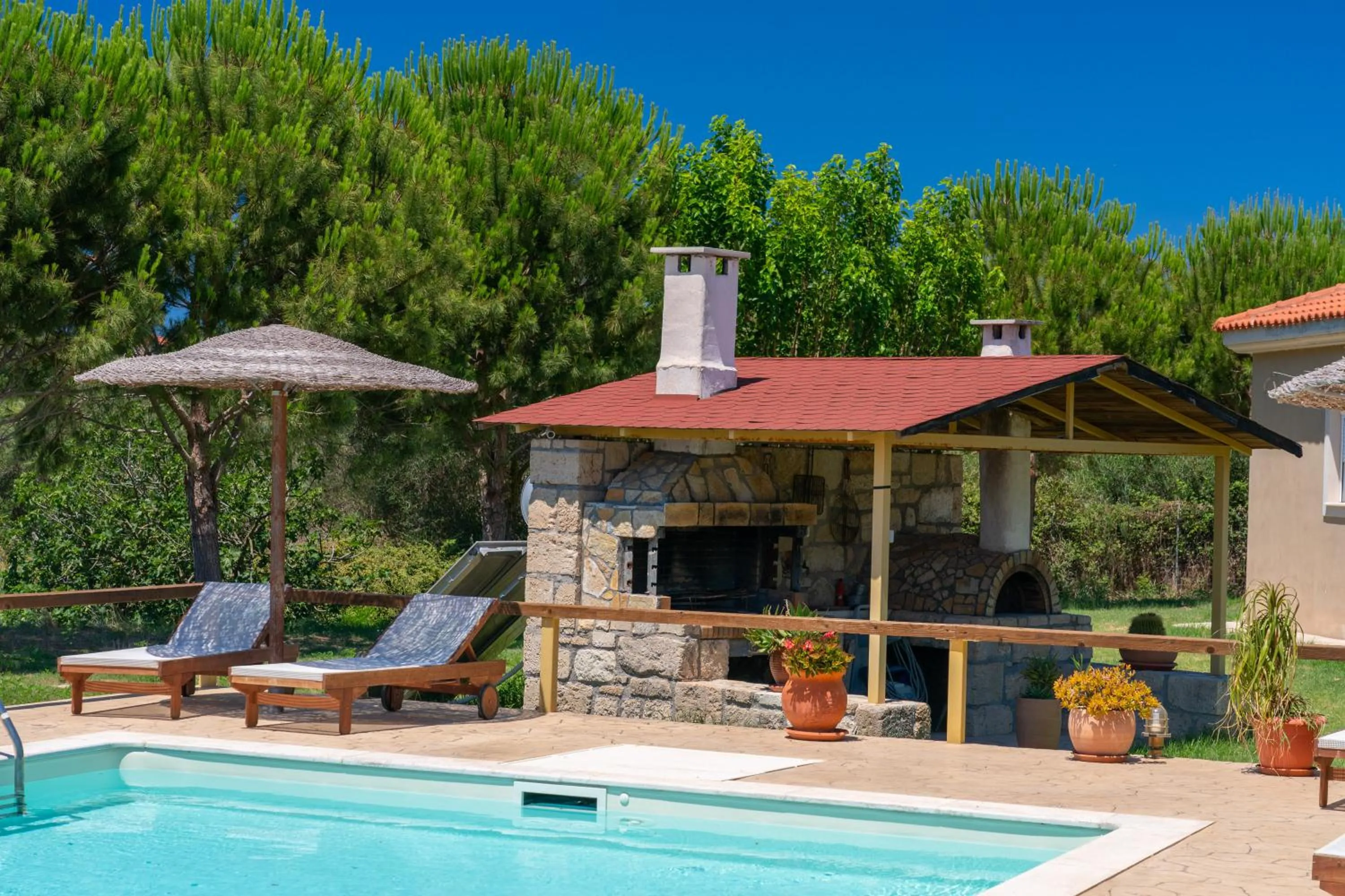 BBQ facilities in Aggelina's Apartments