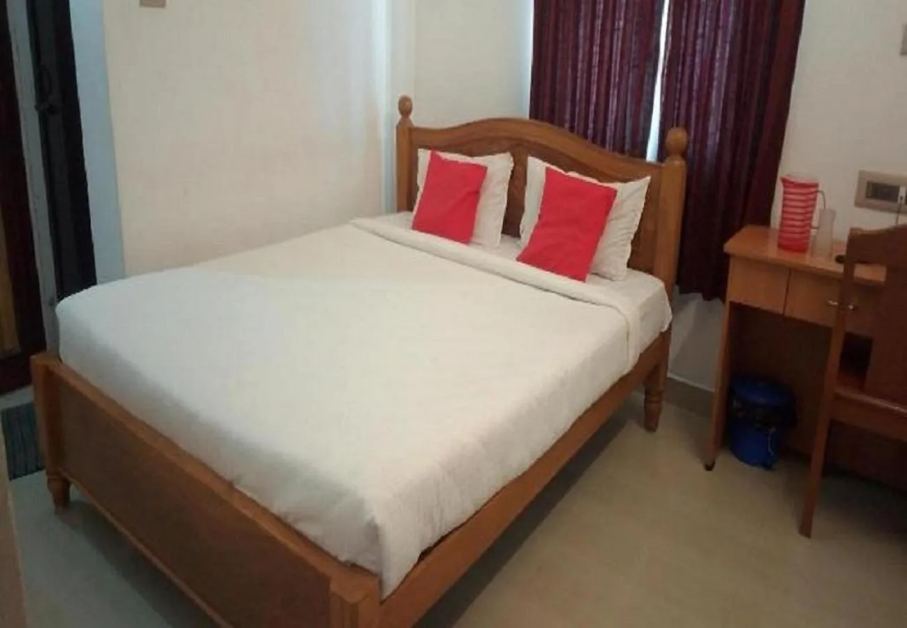 Bed in Haleemas Residency