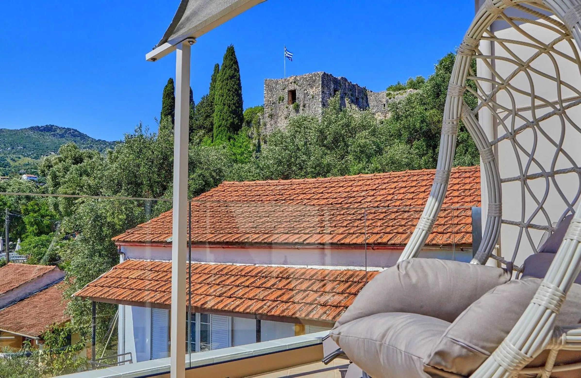 Limani Apartments